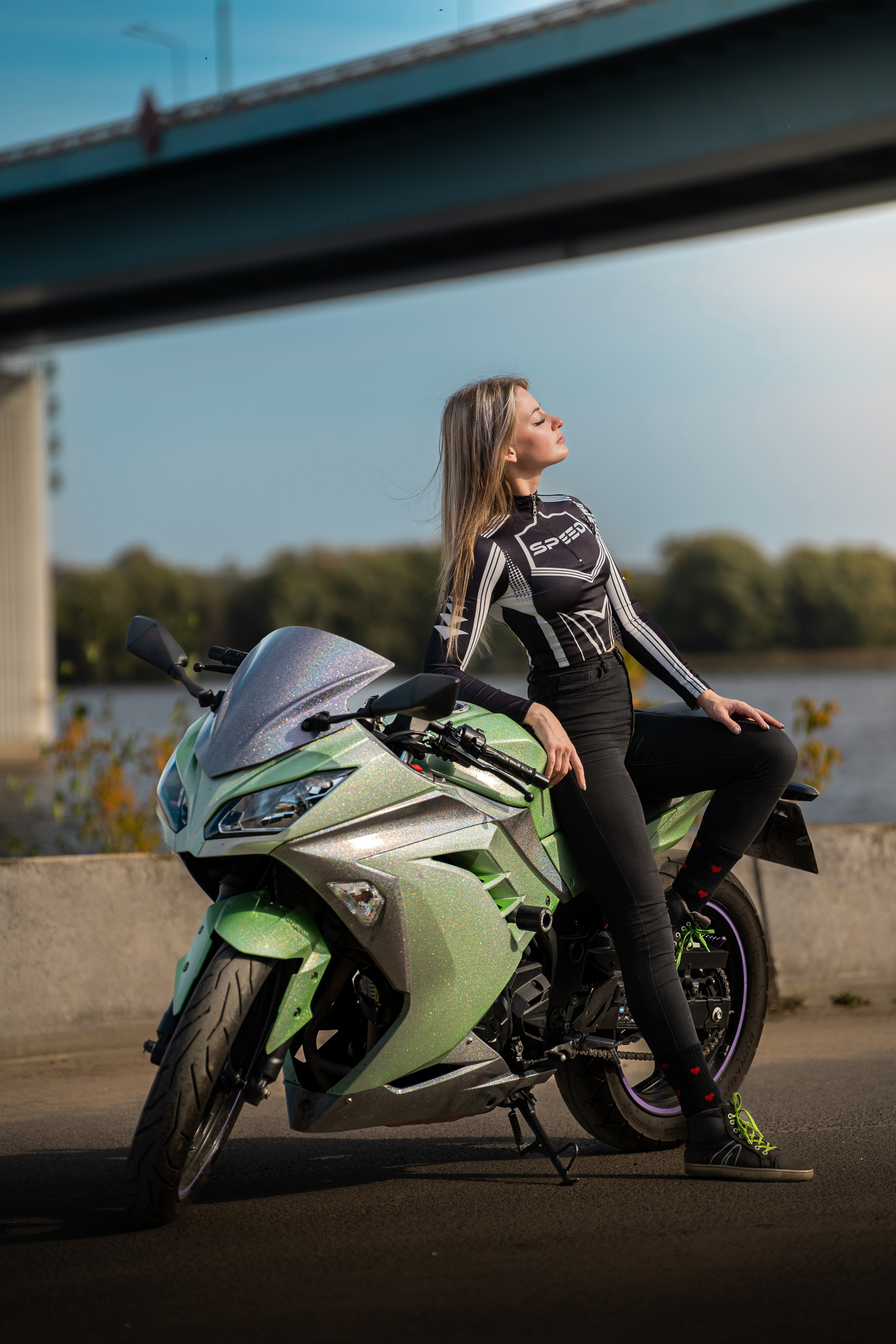 ОКСАНА & KAWASAKI NINJA. OZ Production