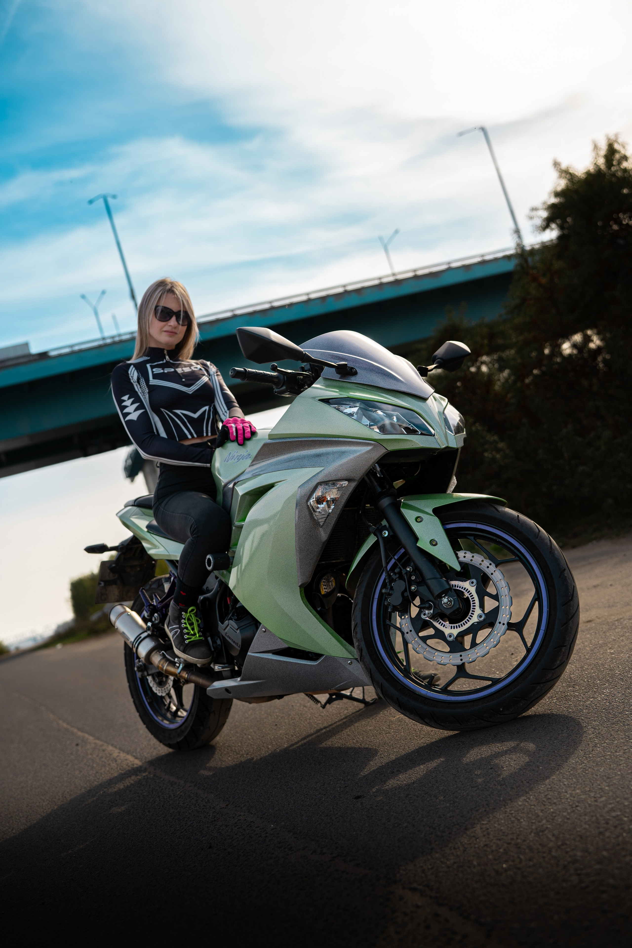 ОКСАНА & KAWASAKI NINJA. OZ Production