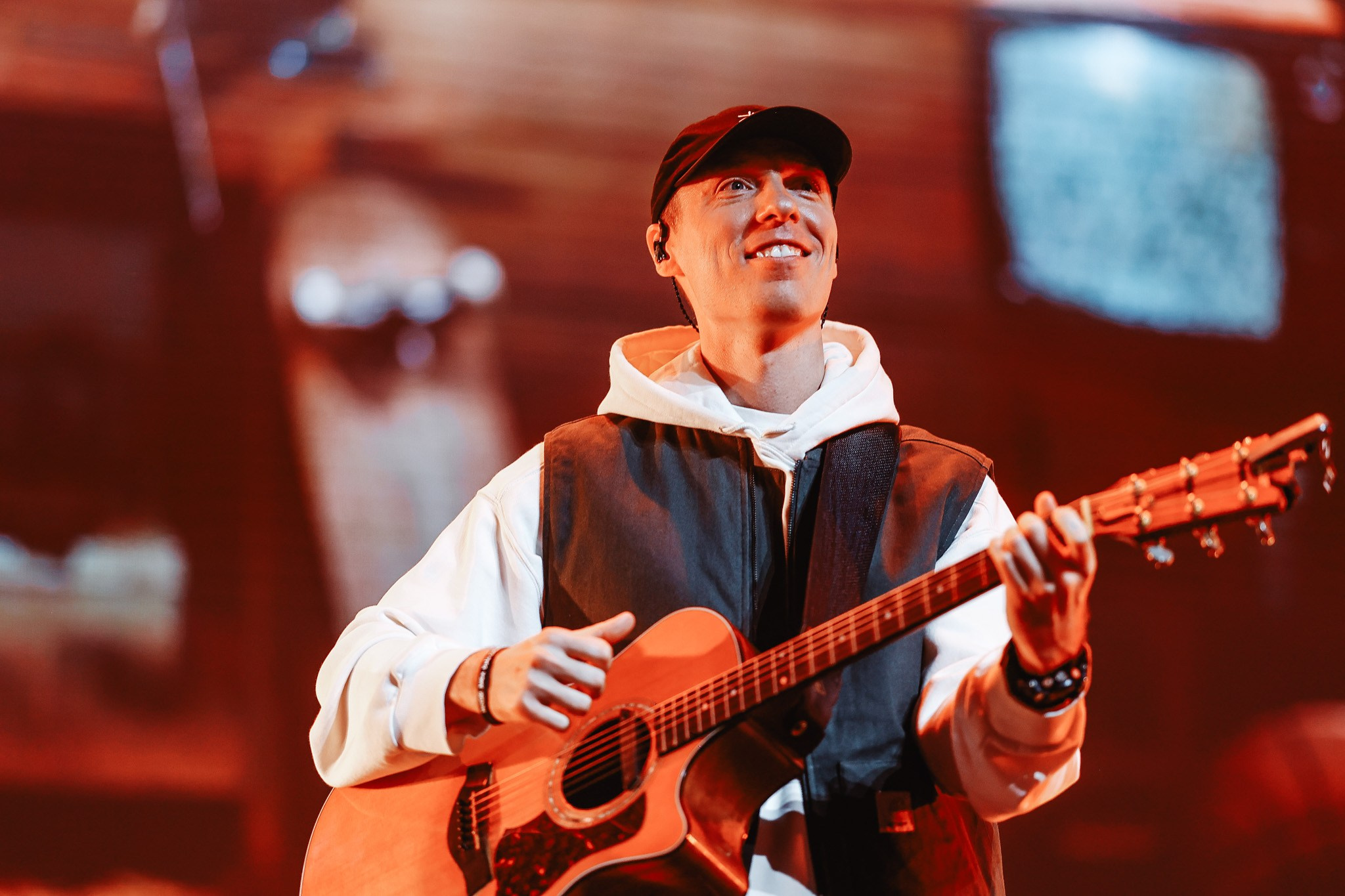 DABRO @CROCUS CITY HALL