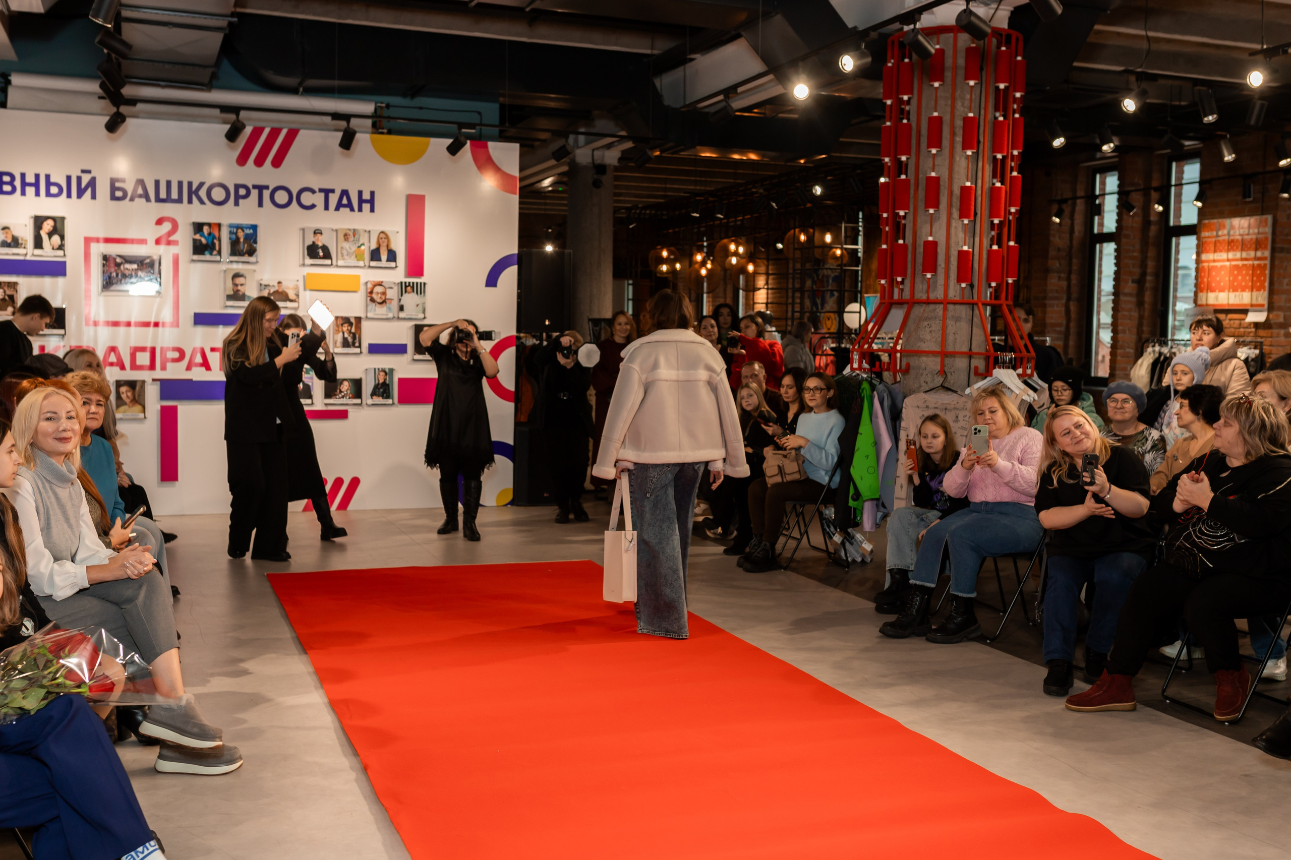 Показ проекта Super woman. Марина Шаймухаметова. Фотограф в Уфе