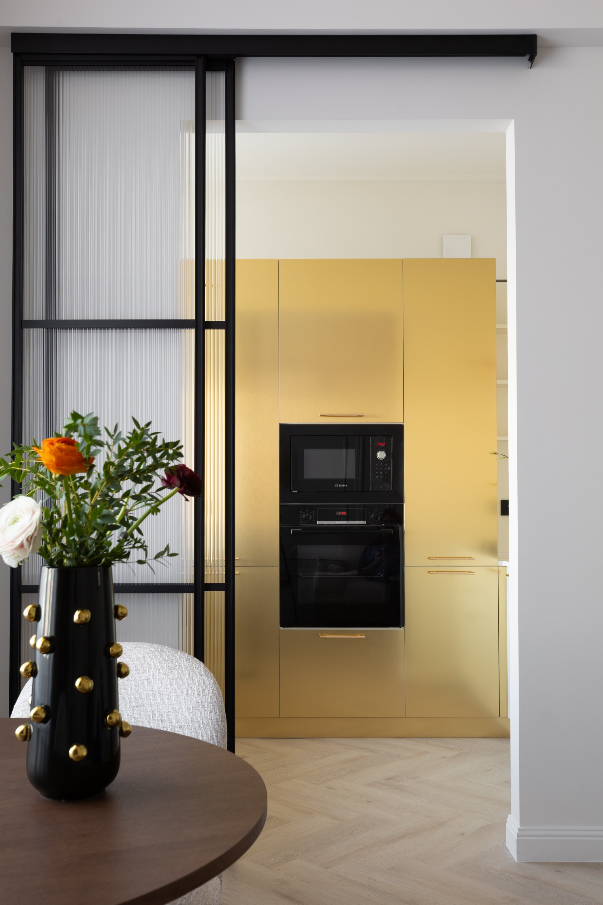 Кутуза Флиппинг, 54 м. Главная