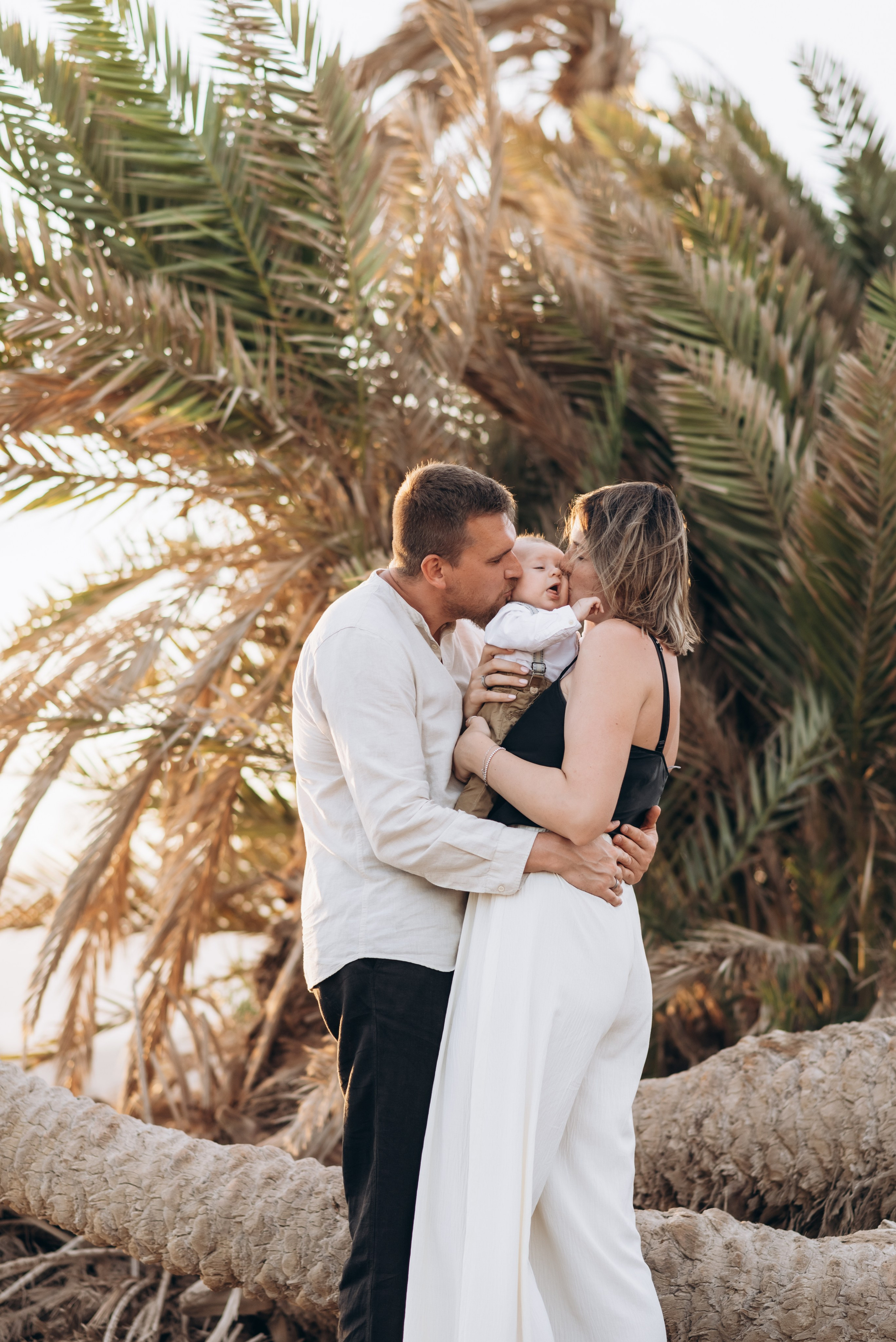 KSENIA+ANTON+SASHA. Wedding and family photographer in Egypt Natalia Matlina
