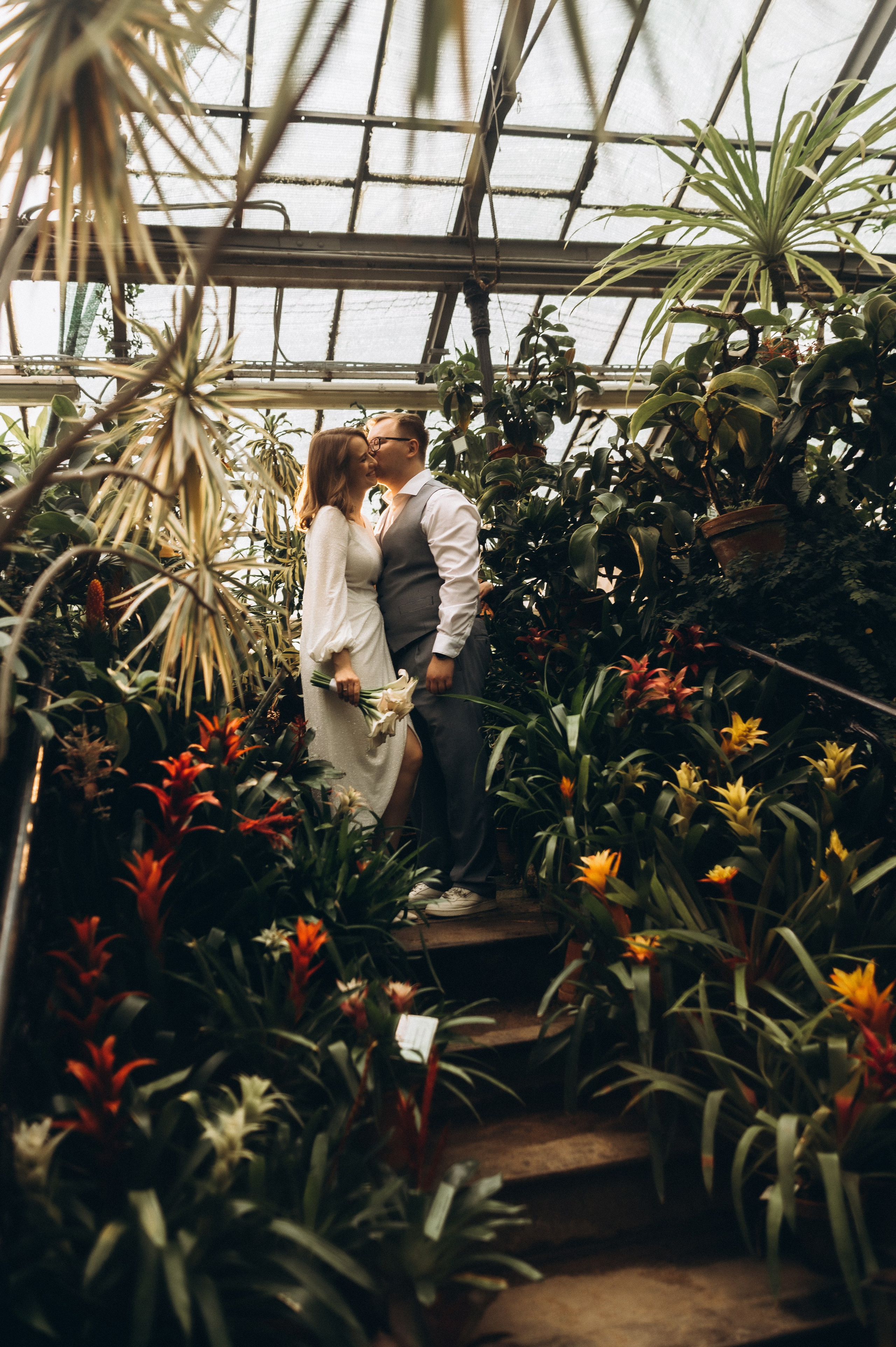 Загс+Оранжерея (камерная свадьба). Фотограф ПИТЕР СПБ Надежда Баранова