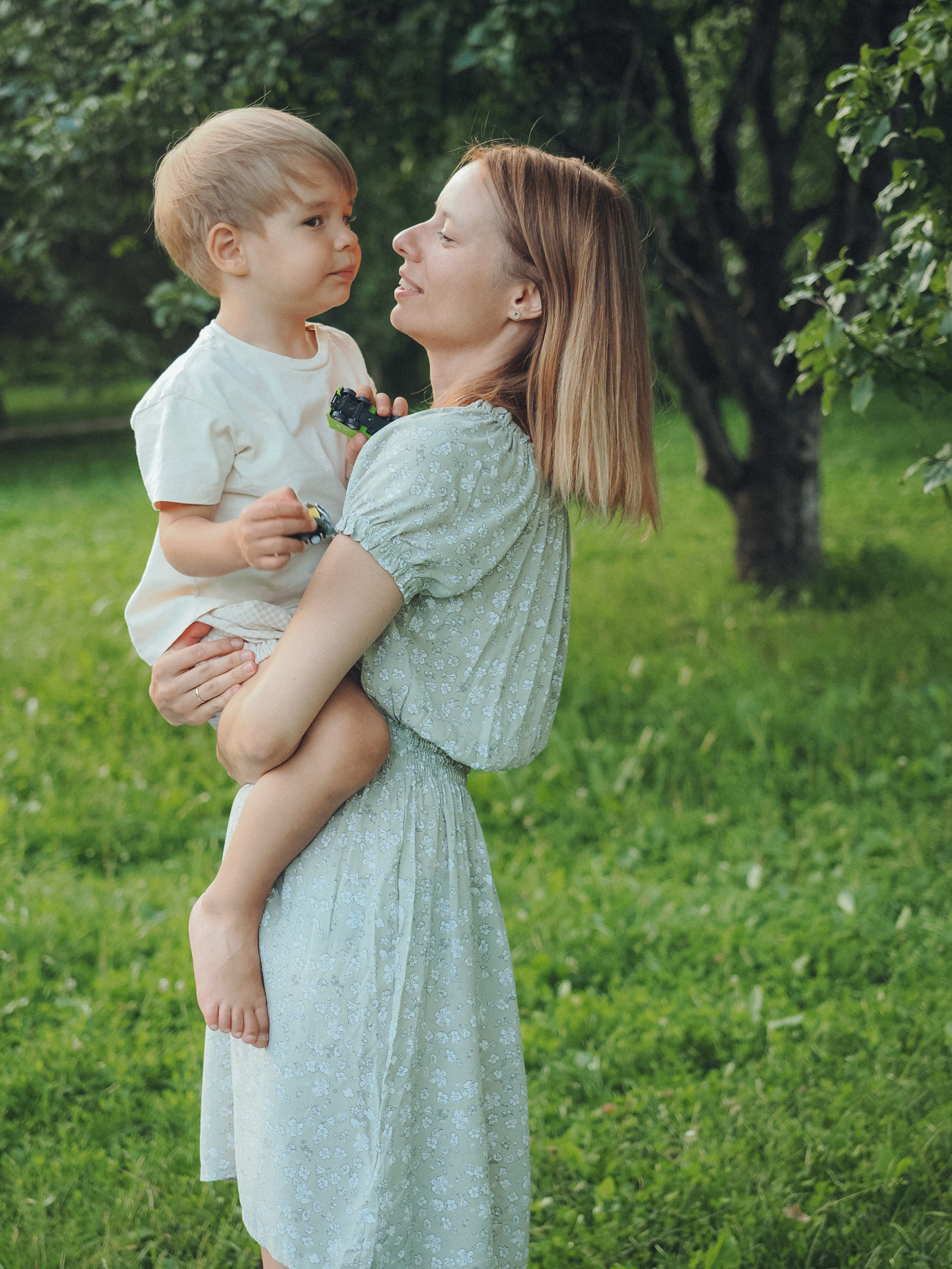Самый тёплый летний вечер. Фотограф в Москве — Сергей Люкшинов