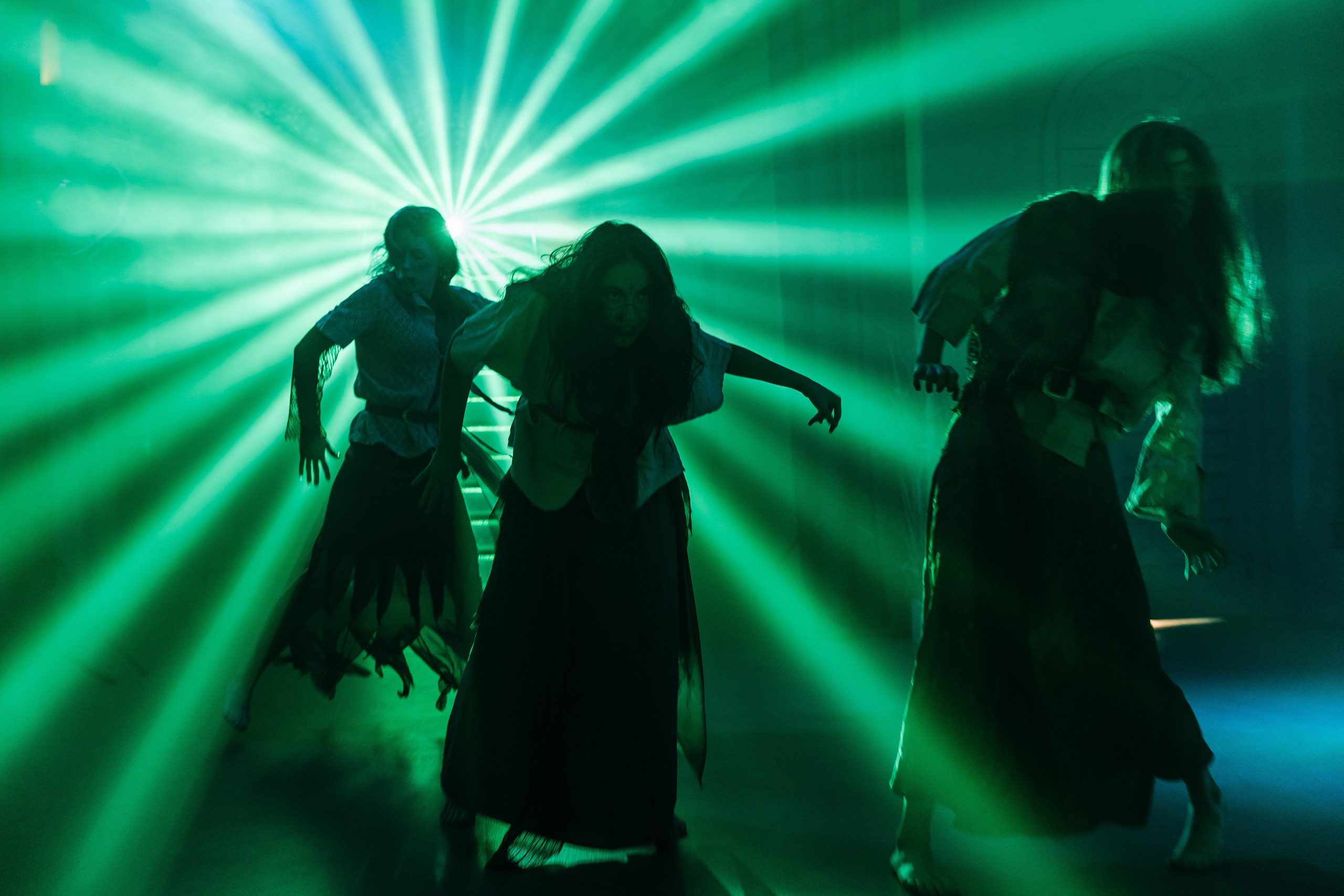 МЕГАДЕВИЧНИК 8 марта. Портфолио свадебного фотографа. Роман Каргаполов