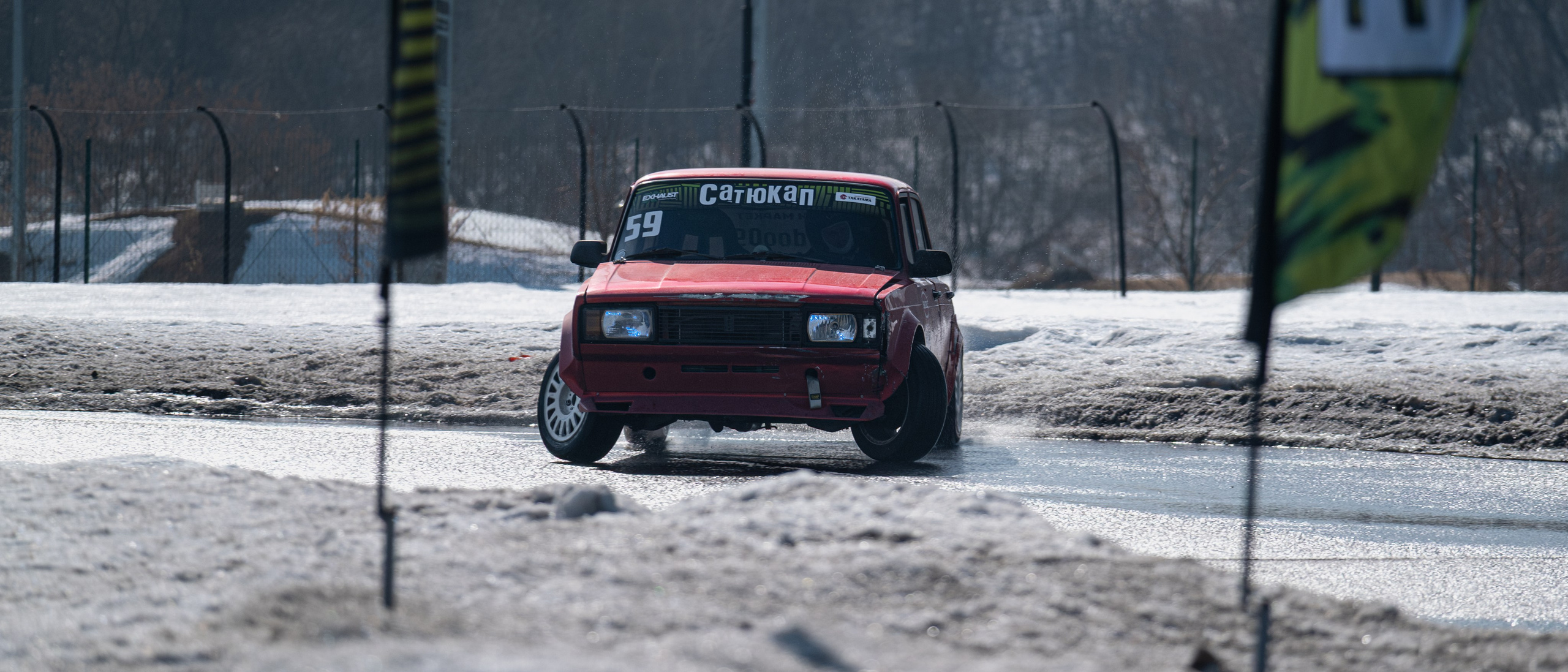 Спортивная автомобильная съемка. Malenkyia