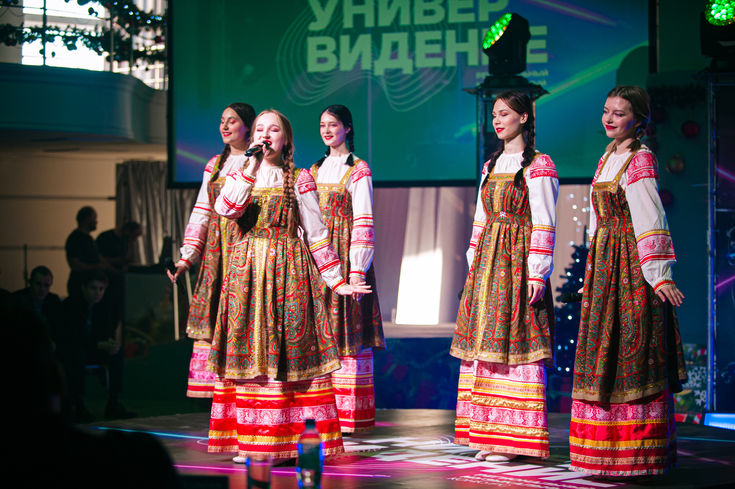 Универвидение. Фотограф в Новосибирске Полина Колмачевская