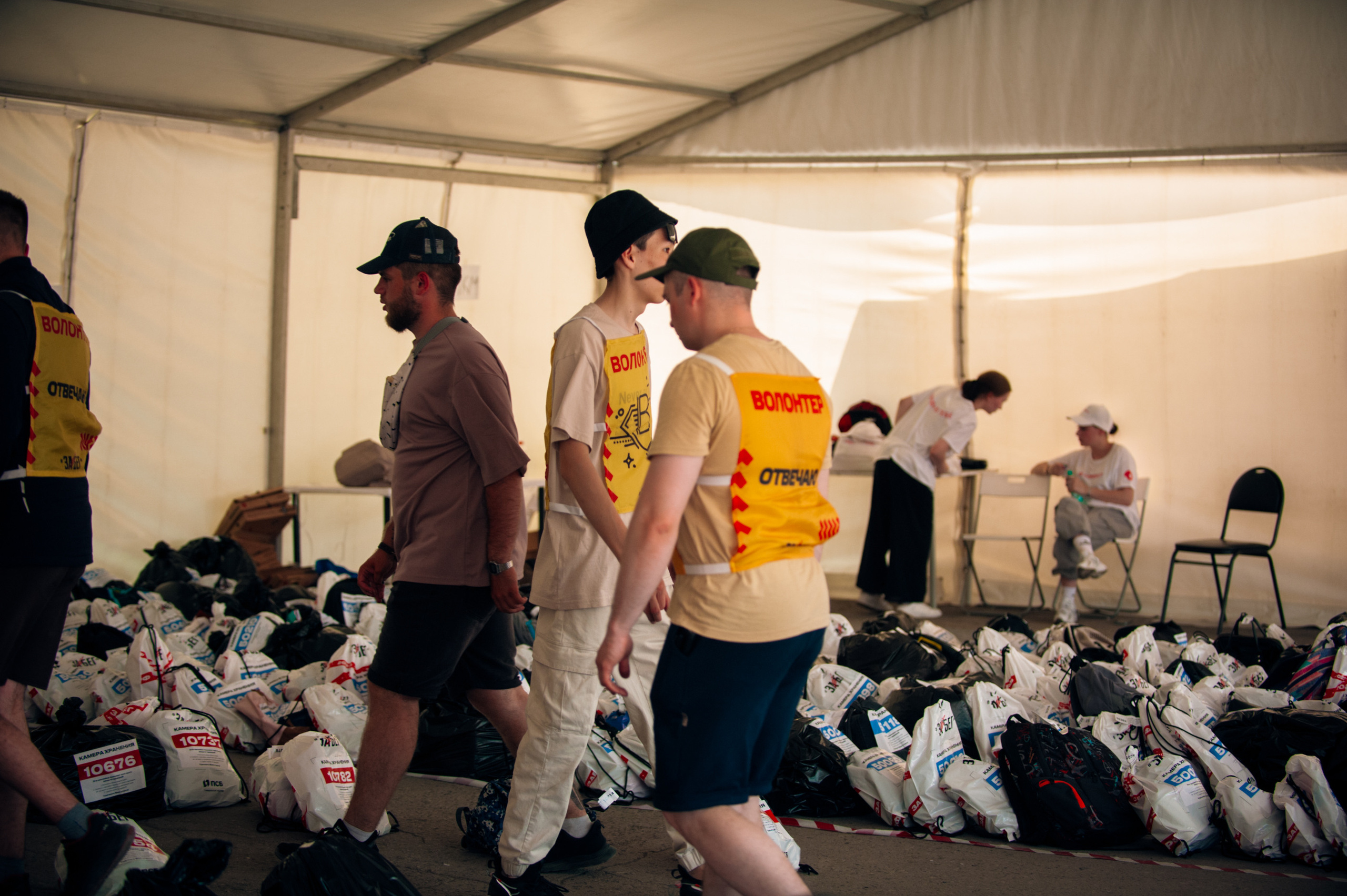 ЗаБег (съёмка волонтёров). Фотограф в Новосибирске Полина Колмачевская