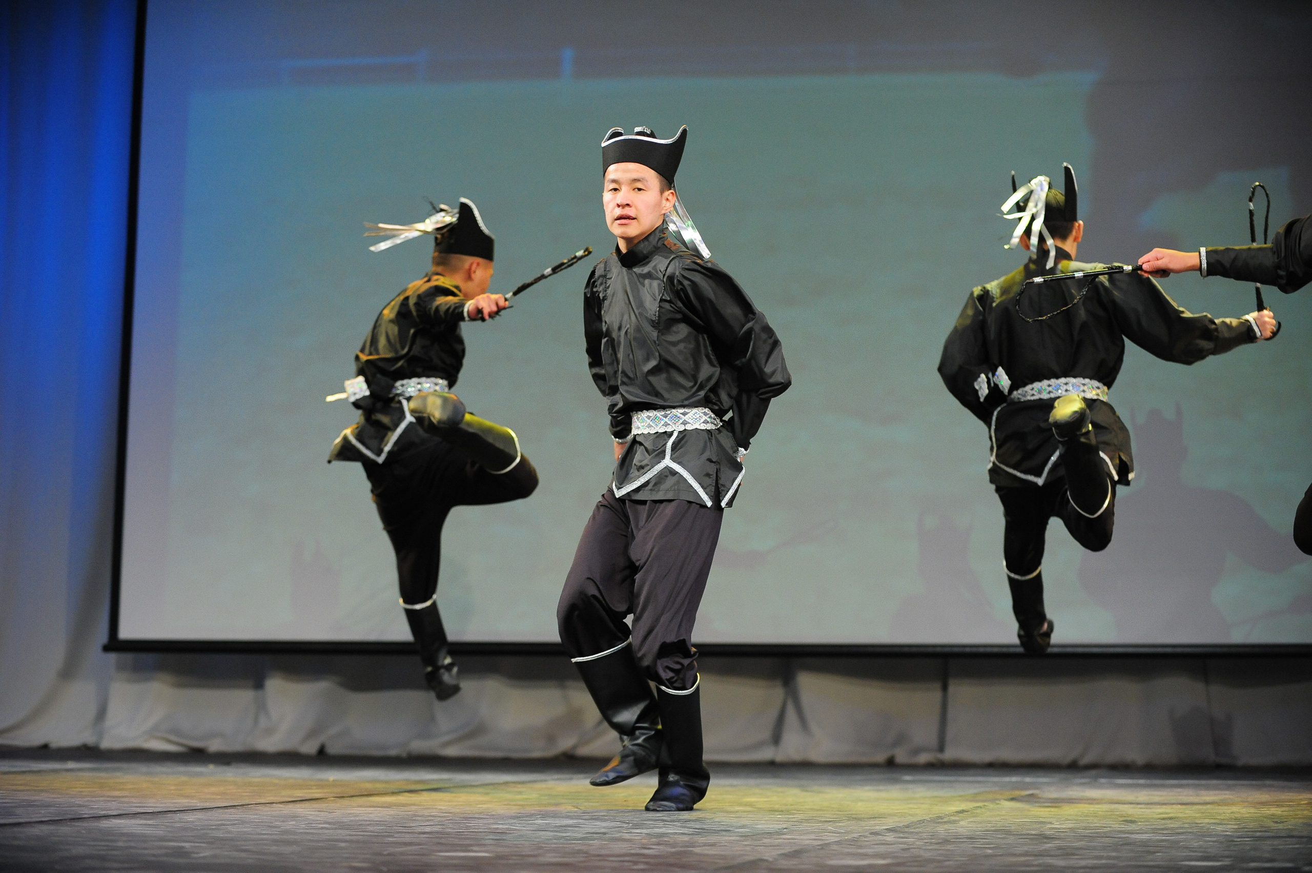 Студвесна. Танцевальное направление. Фотограф в Новосибирске Полина Колмачевская