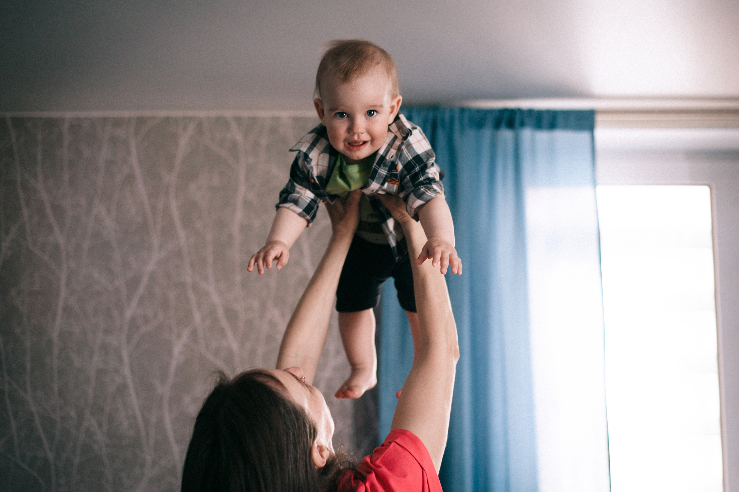 Семейная съёмка дома. Фотограф в Новосибирске Полина Колмачевская