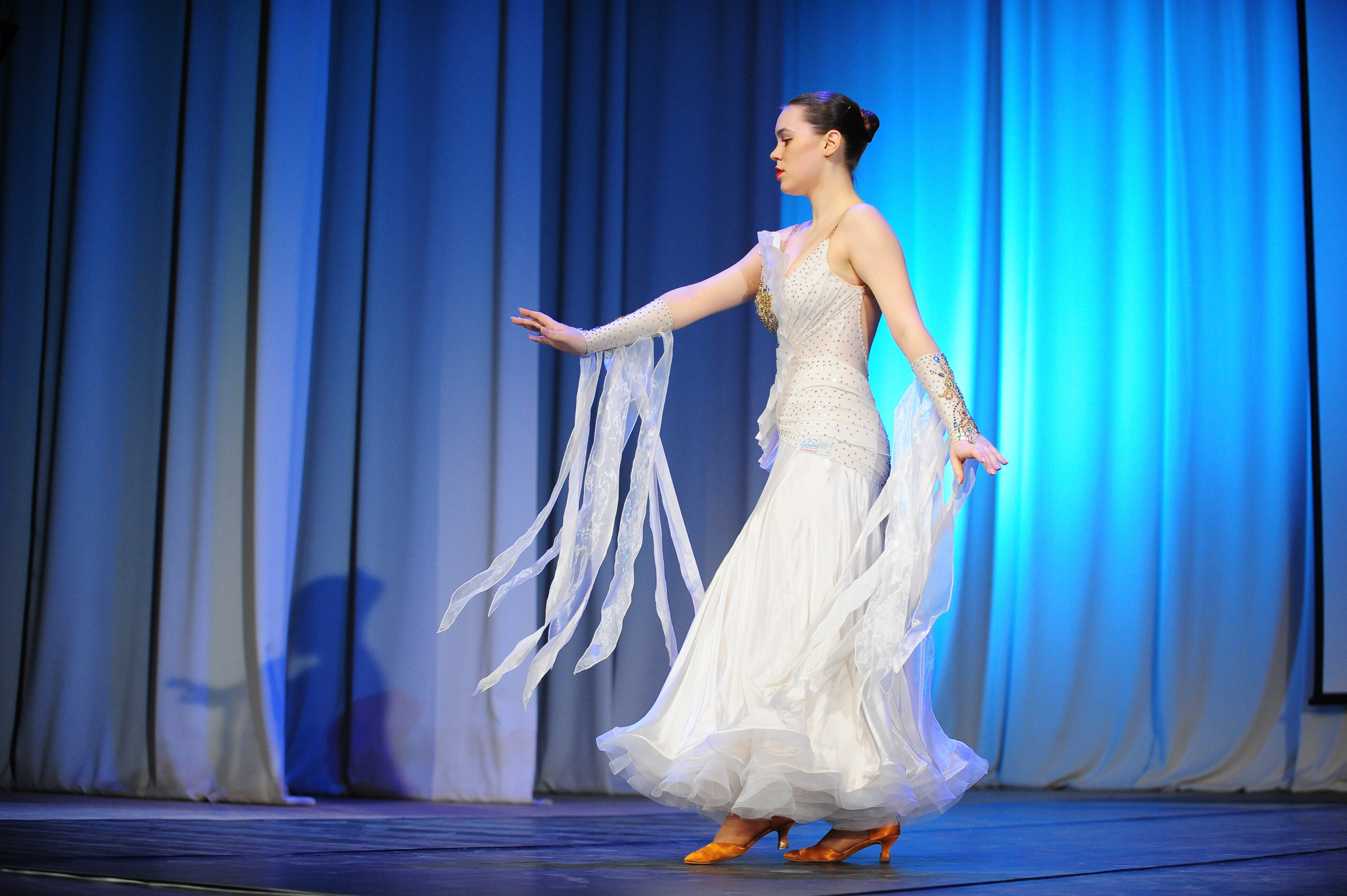 Студвесна. Танцевальное направление. Фотограф в Новосибирске Полина Колмачевская