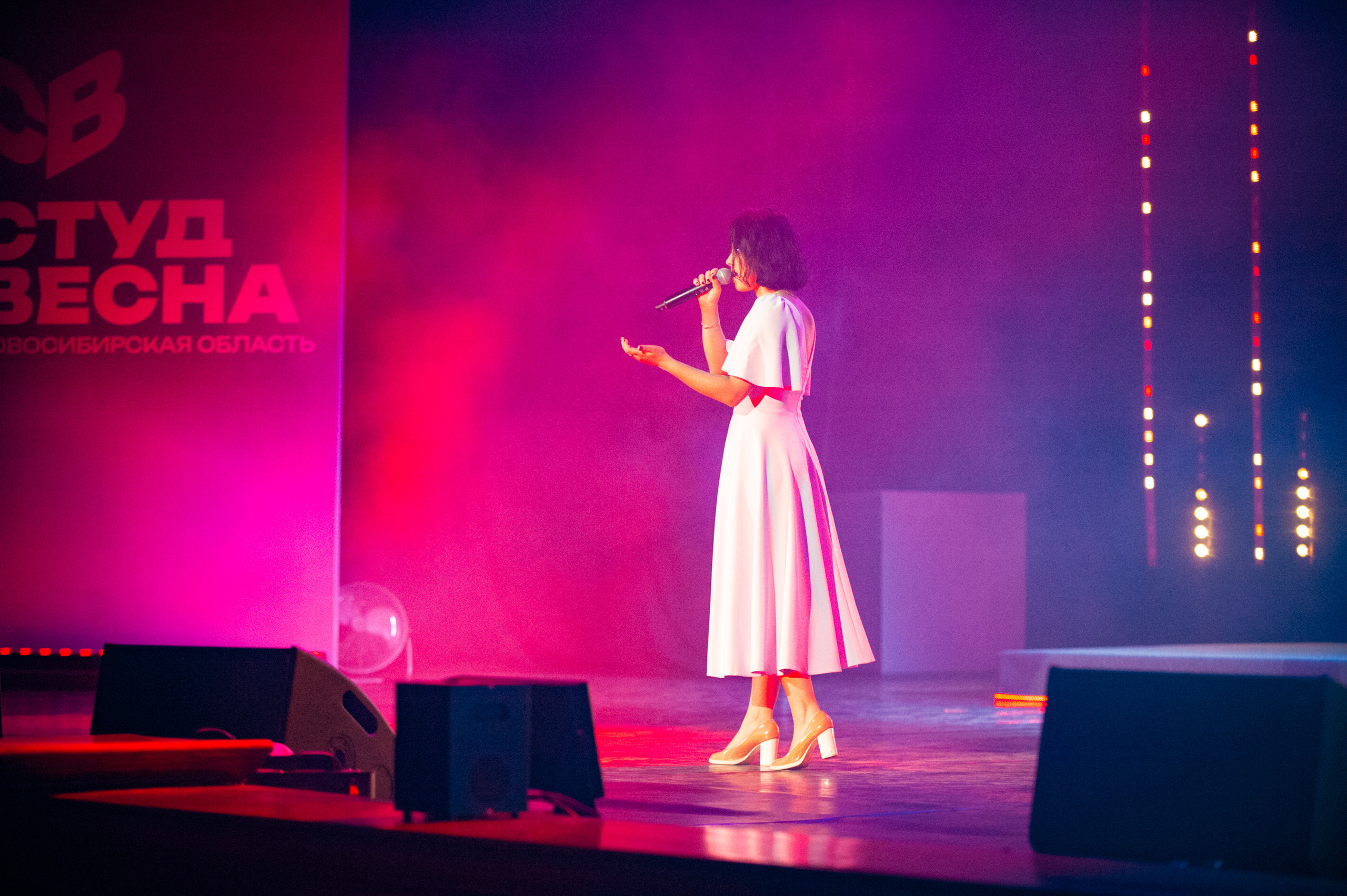 Гала-концерт студвесны. Фотограф в Новосибирске Полина Колмачевская