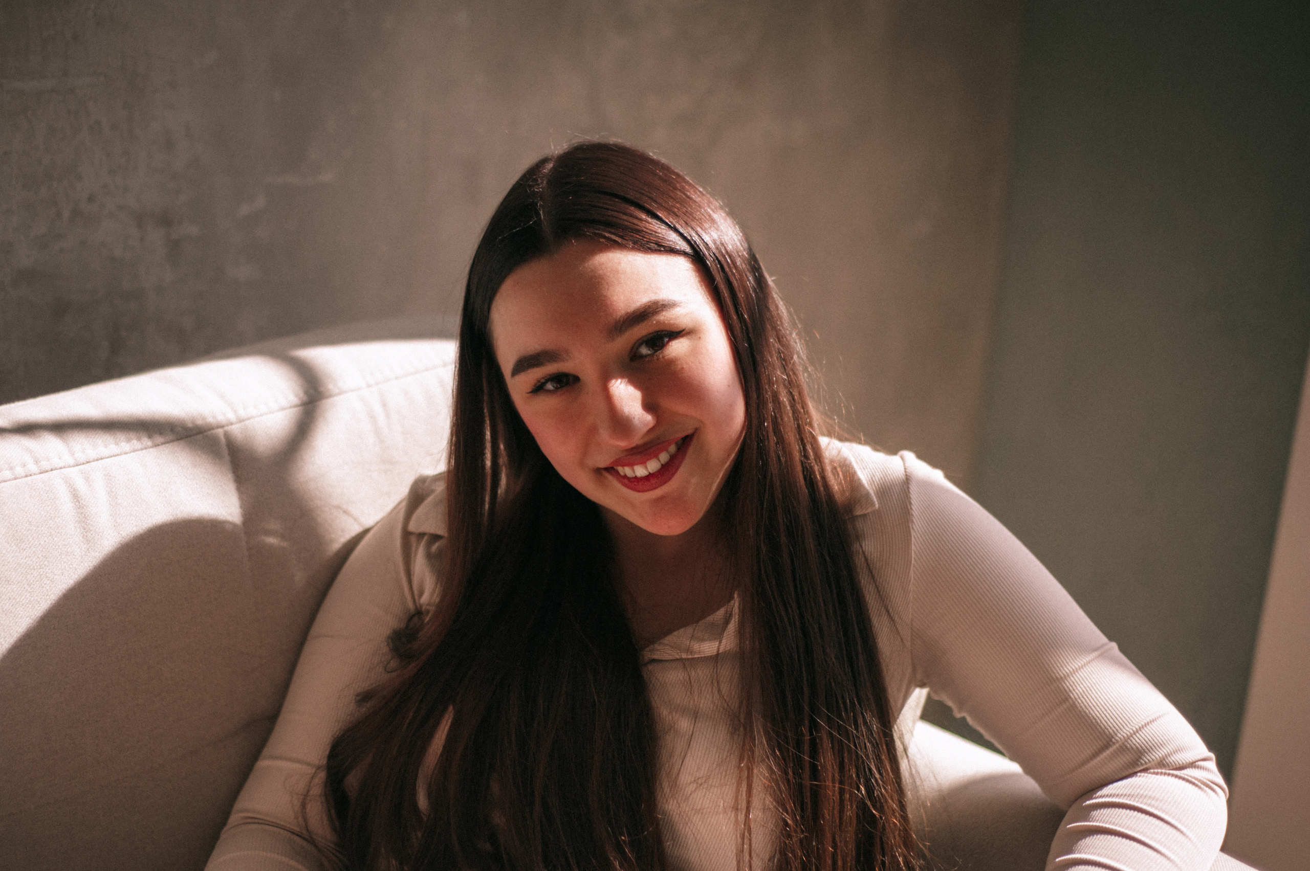 Аня, студия. Фотограф в Новосибирске Полина Колмачевская