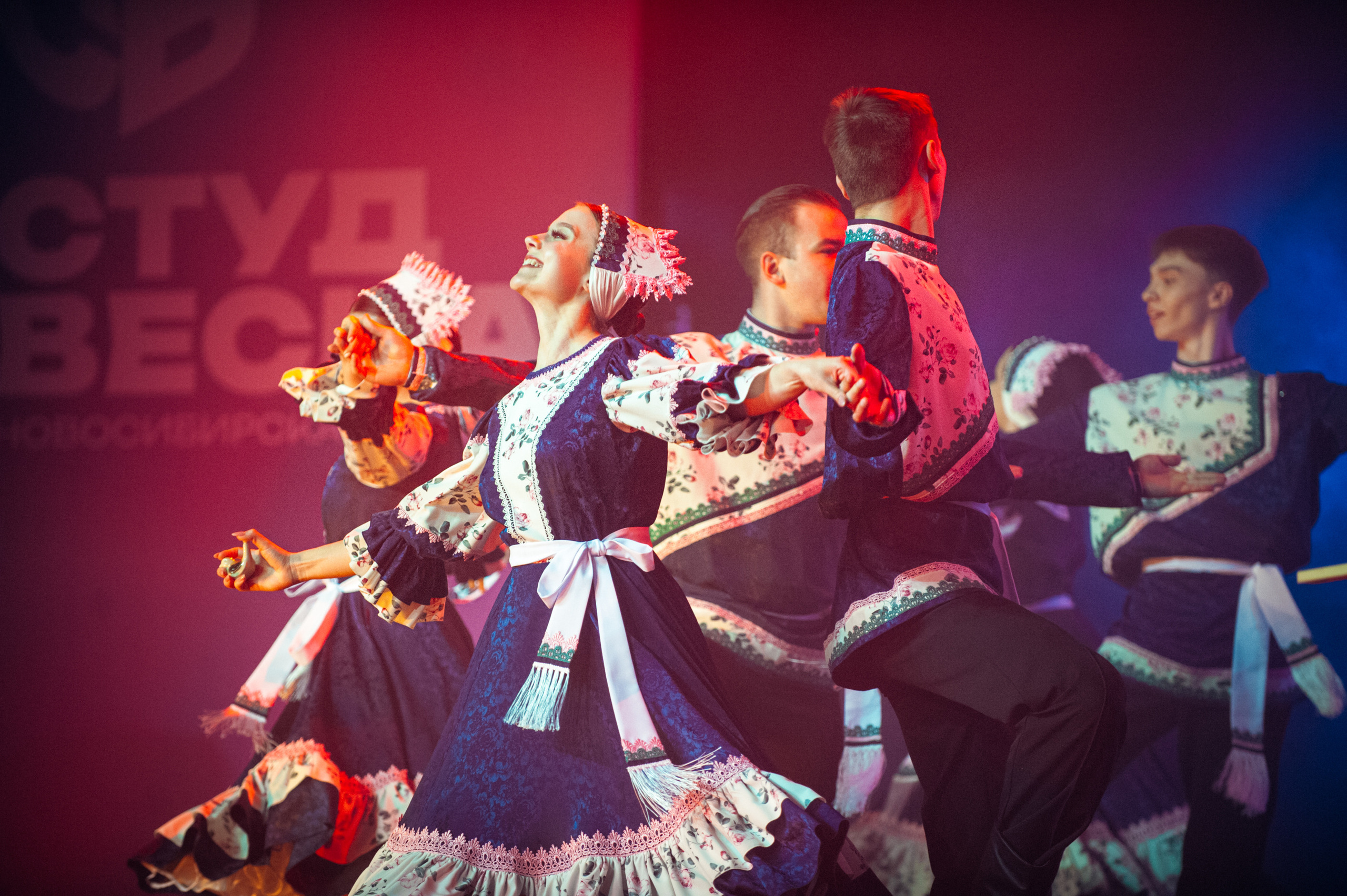 Гала-концерт студвесны. Фотограф в Новосибирске Полина Колмачевская