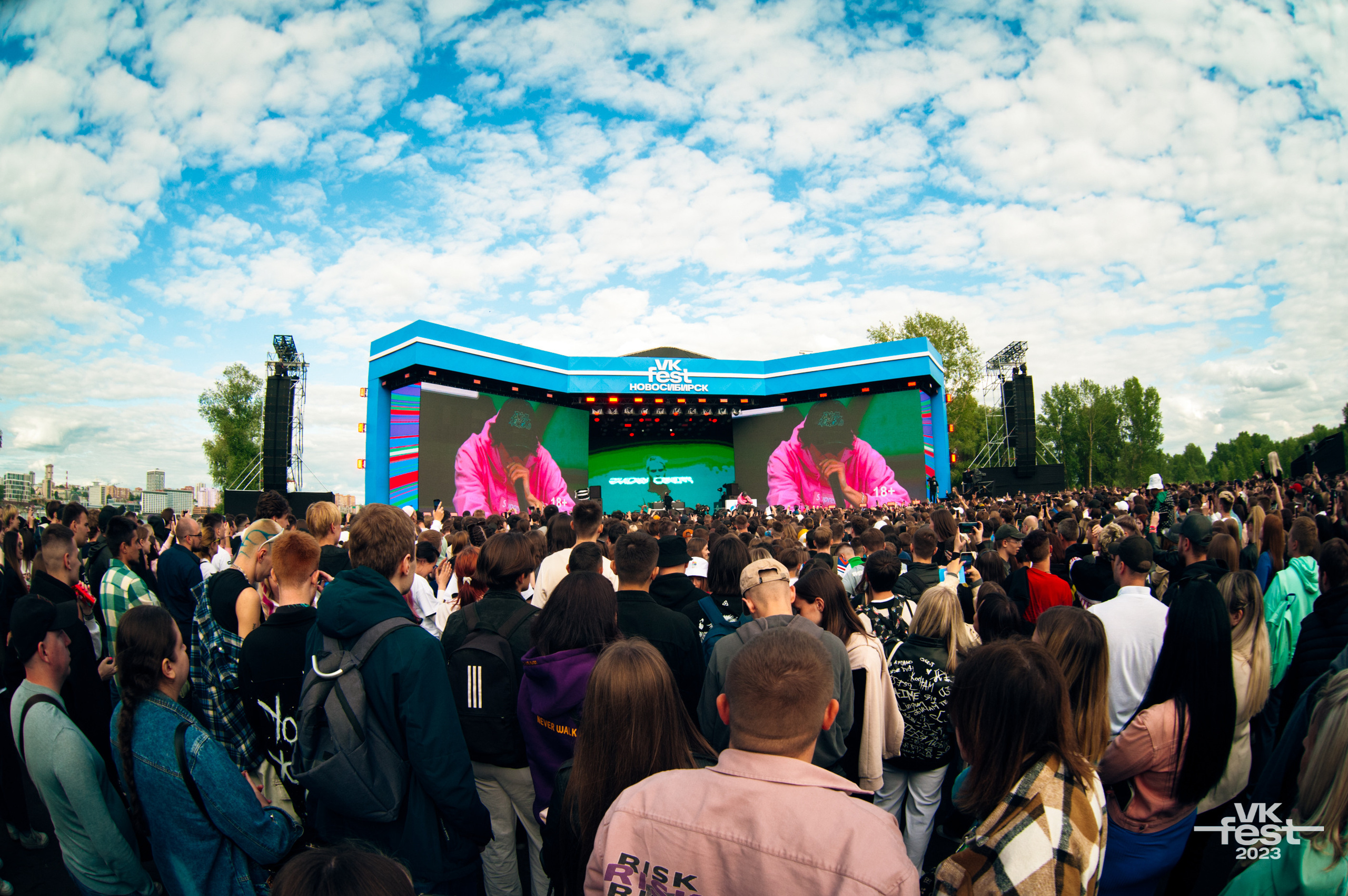 ВК fest. Фотограф в Новосибирске Полина Колмачевская
