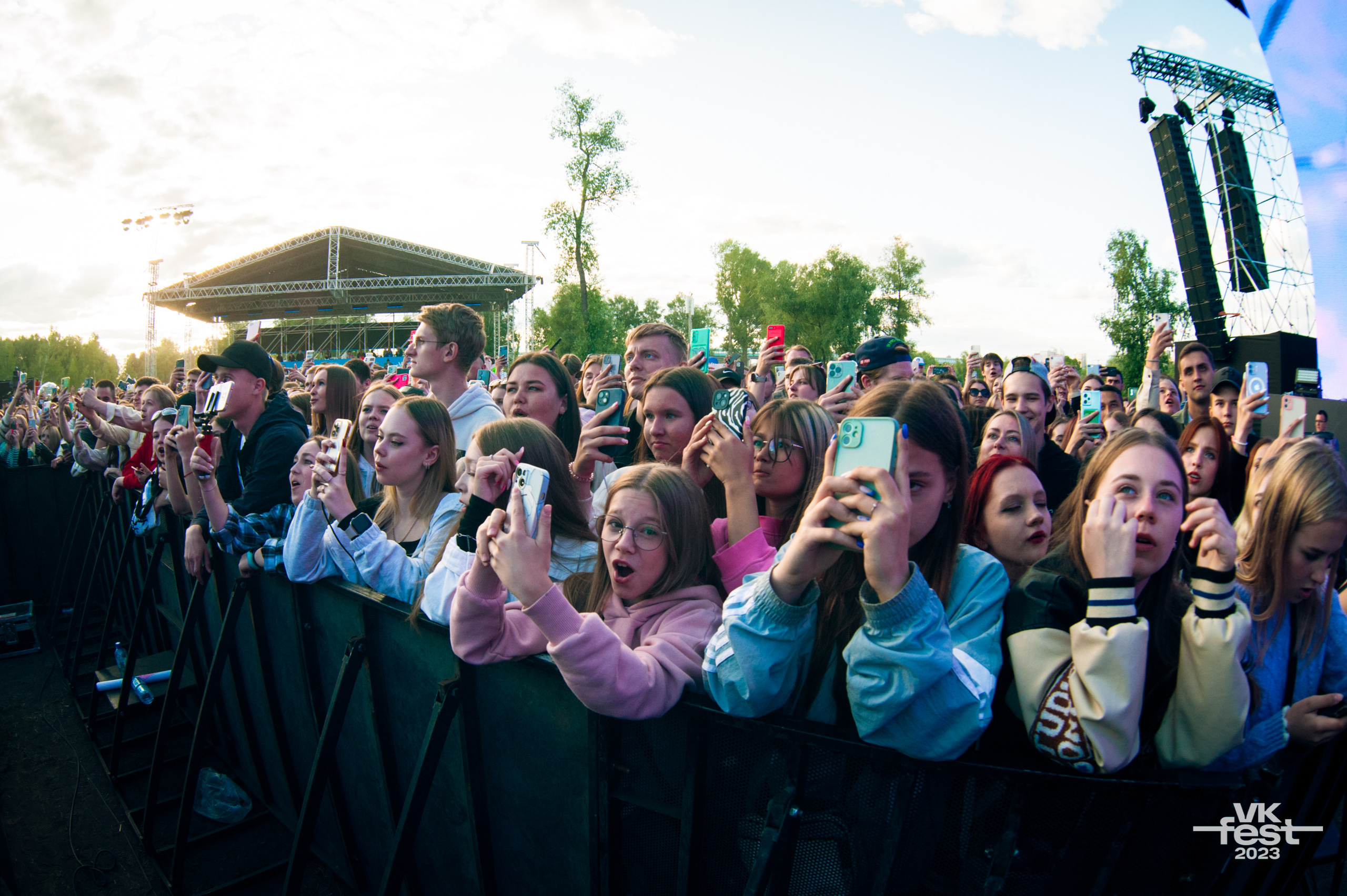ВК fest. Фотограф в Новосибирске Полина Колмачевская