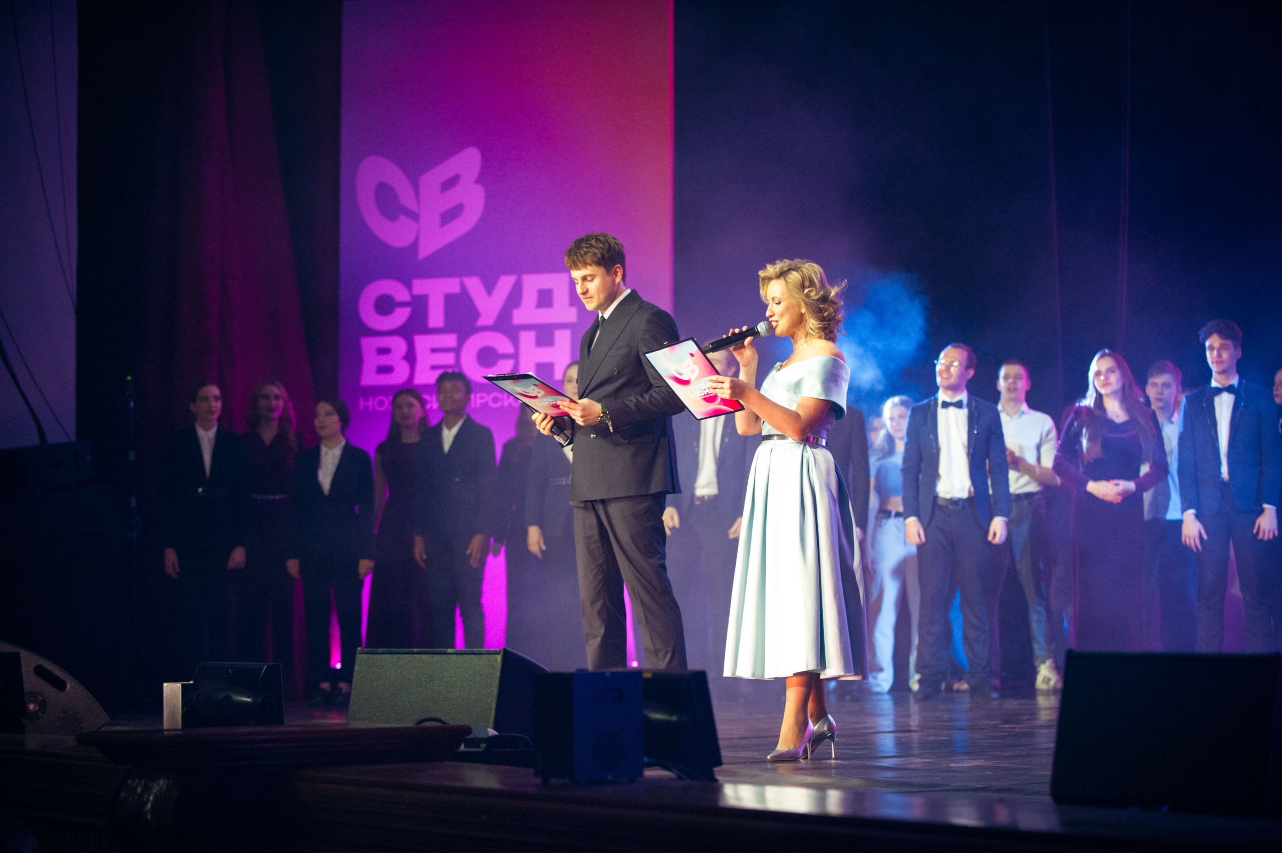 Гала-концерт студвесны. Фотограф в Новосибирске Полина Колмачевская