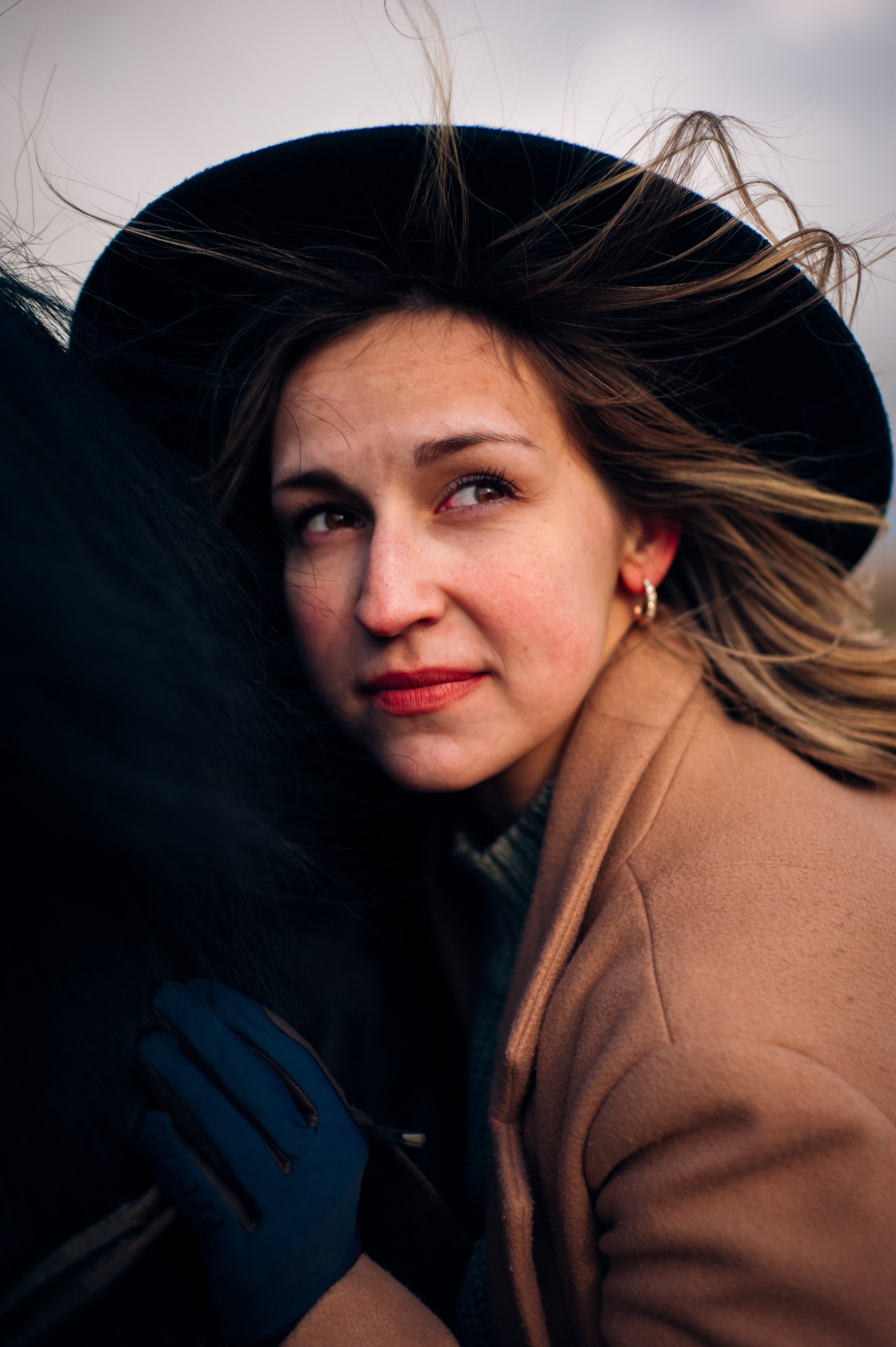 Алёна с лошадками. Фотограф в Новосибирске Полина Колмачевская