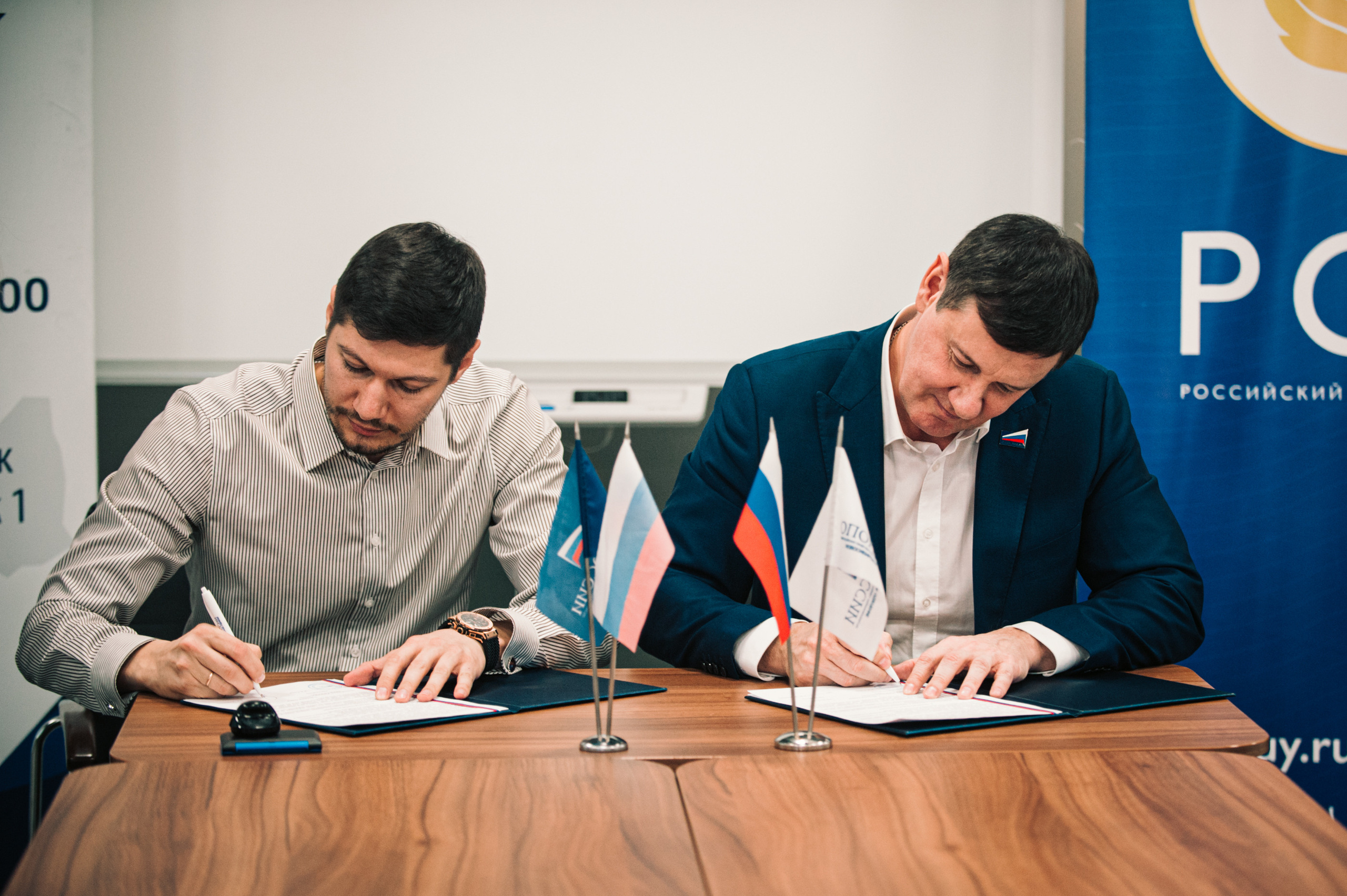 Подписание соглашения РСМ. Фотограф в Новосибирске Полина Колмачевская