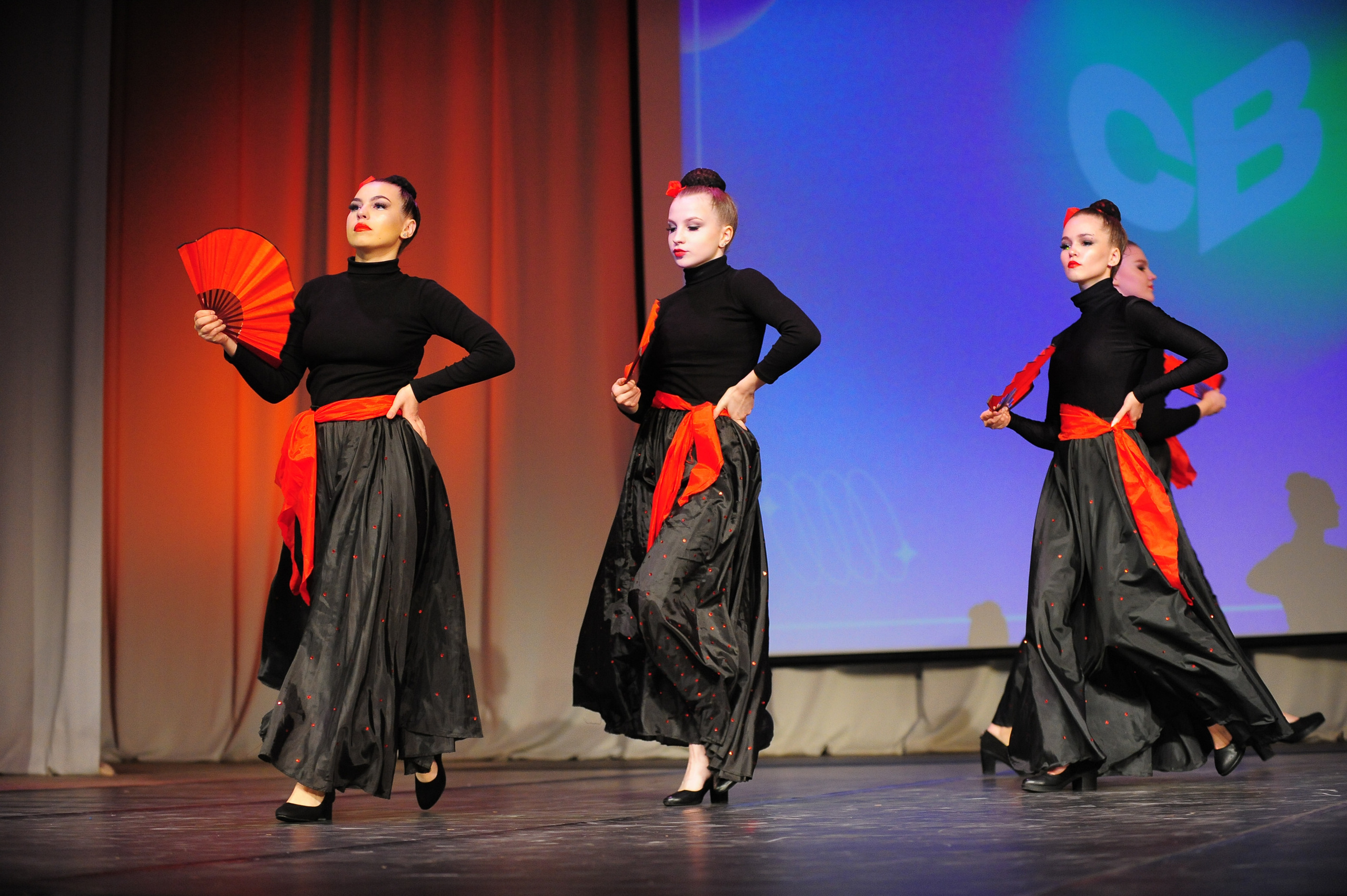 Студвесна. Танцевальное направление. Фотограф в Новосибирске Полина Колмачевская