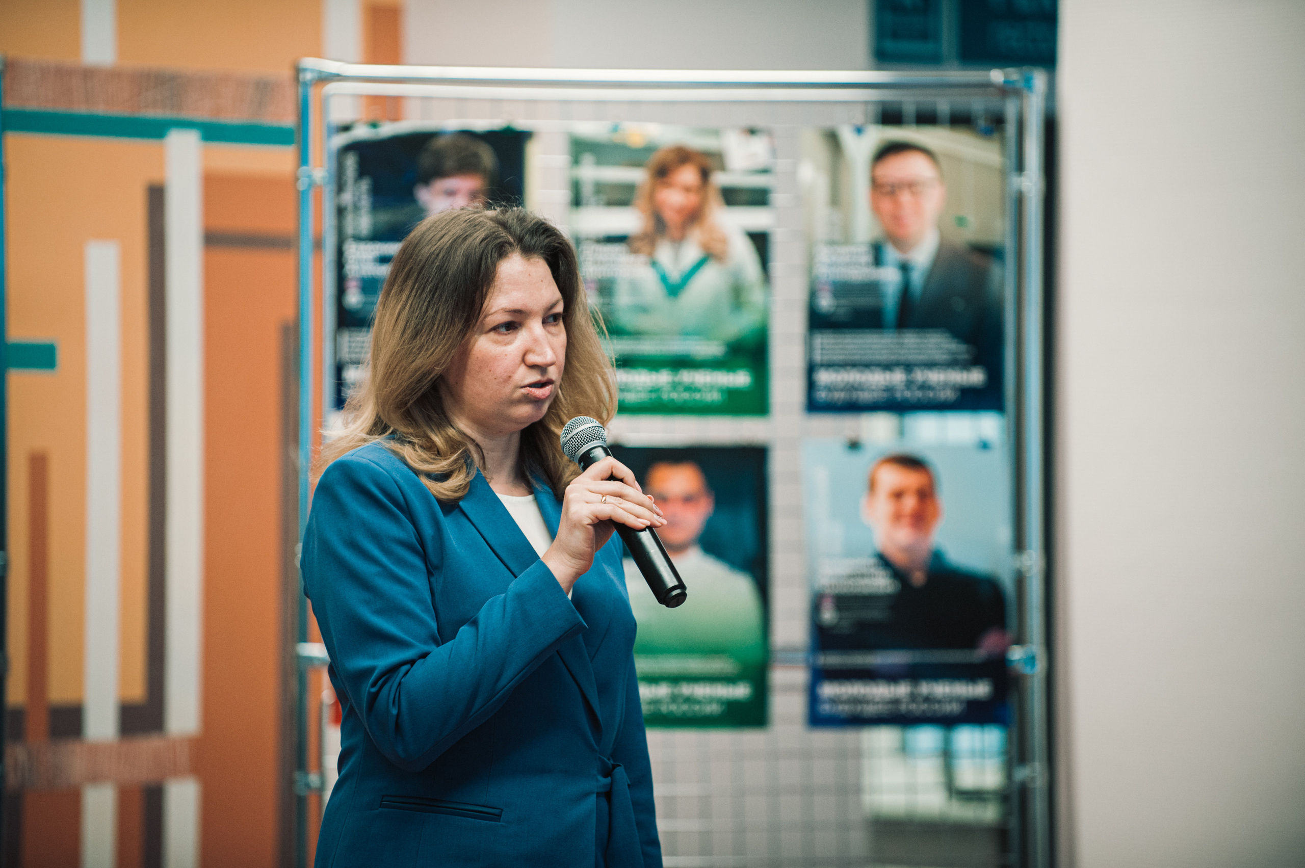 Открытие фотовыставки «Молодые ученые — будущее России». Фотограф в Новосибирске Полина Колмачевская