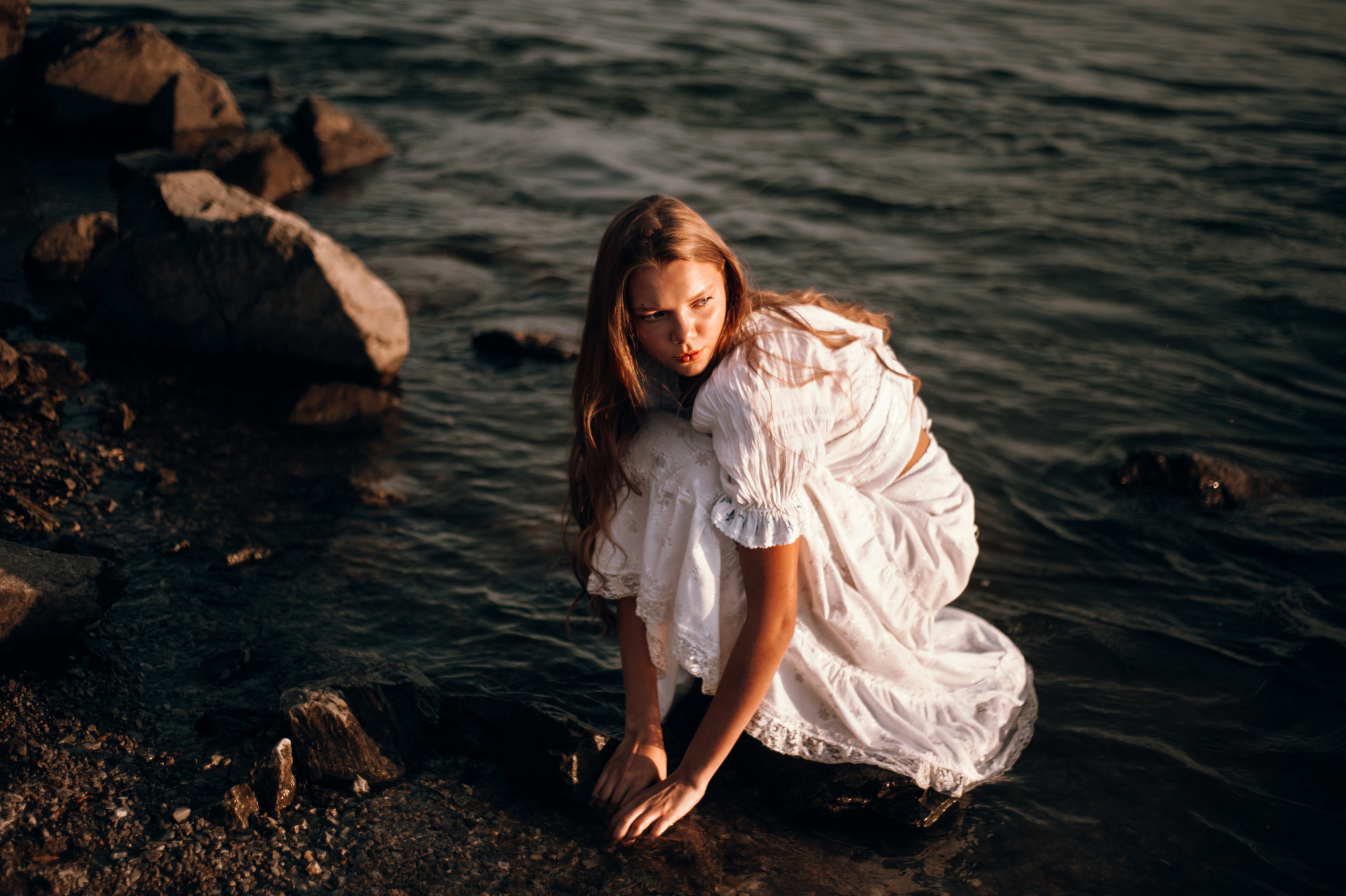 Катя, берег. Фотограф в Новосибирске Полина Колмачевская