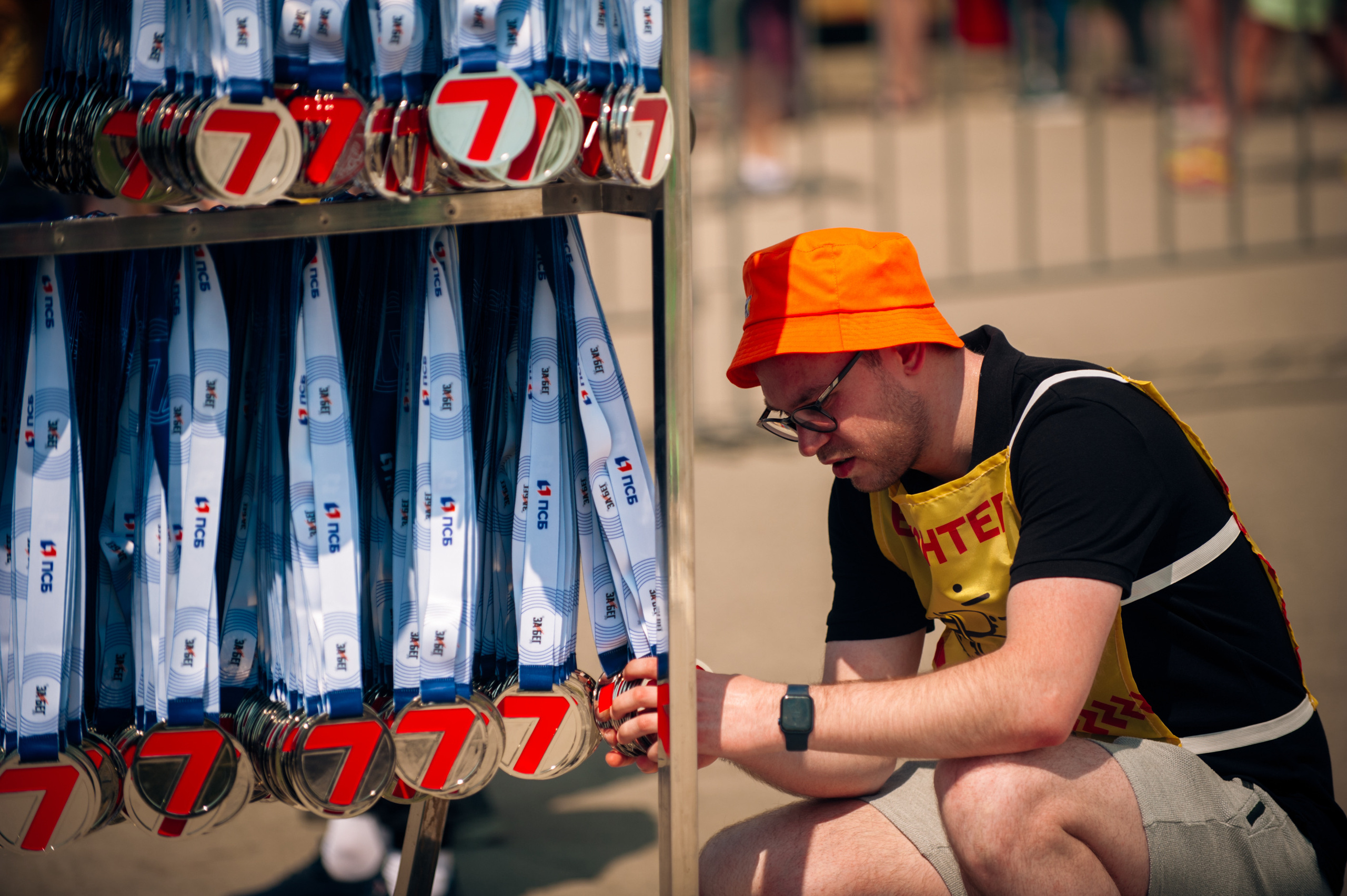 ЗаБег (съёмка волонтёров). Фотограф в Новосибирске Полина Колмачевская