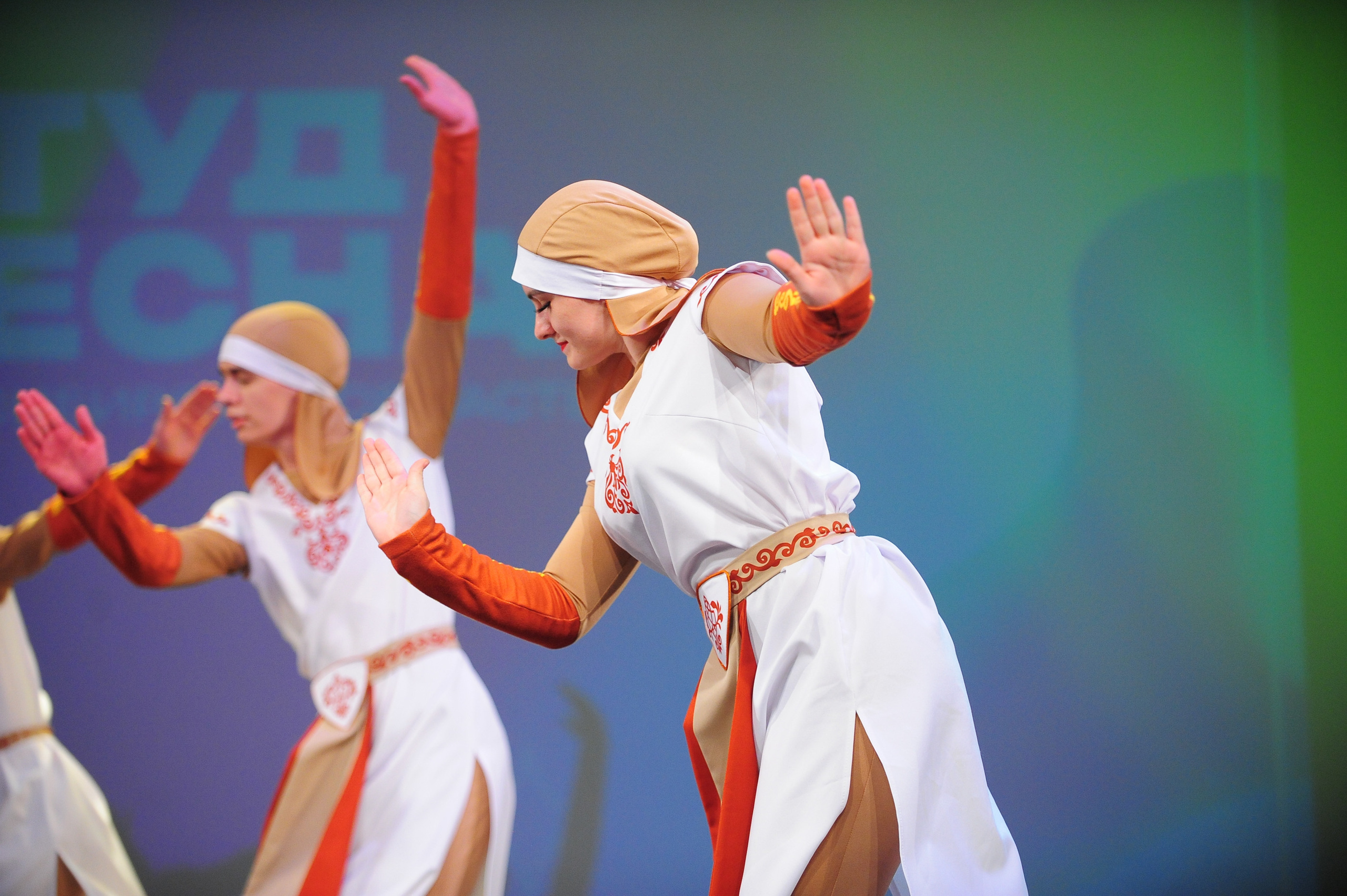 Студвесна. Танцевальное направление. Фотограф в Новосибирске Полина Колмачевская