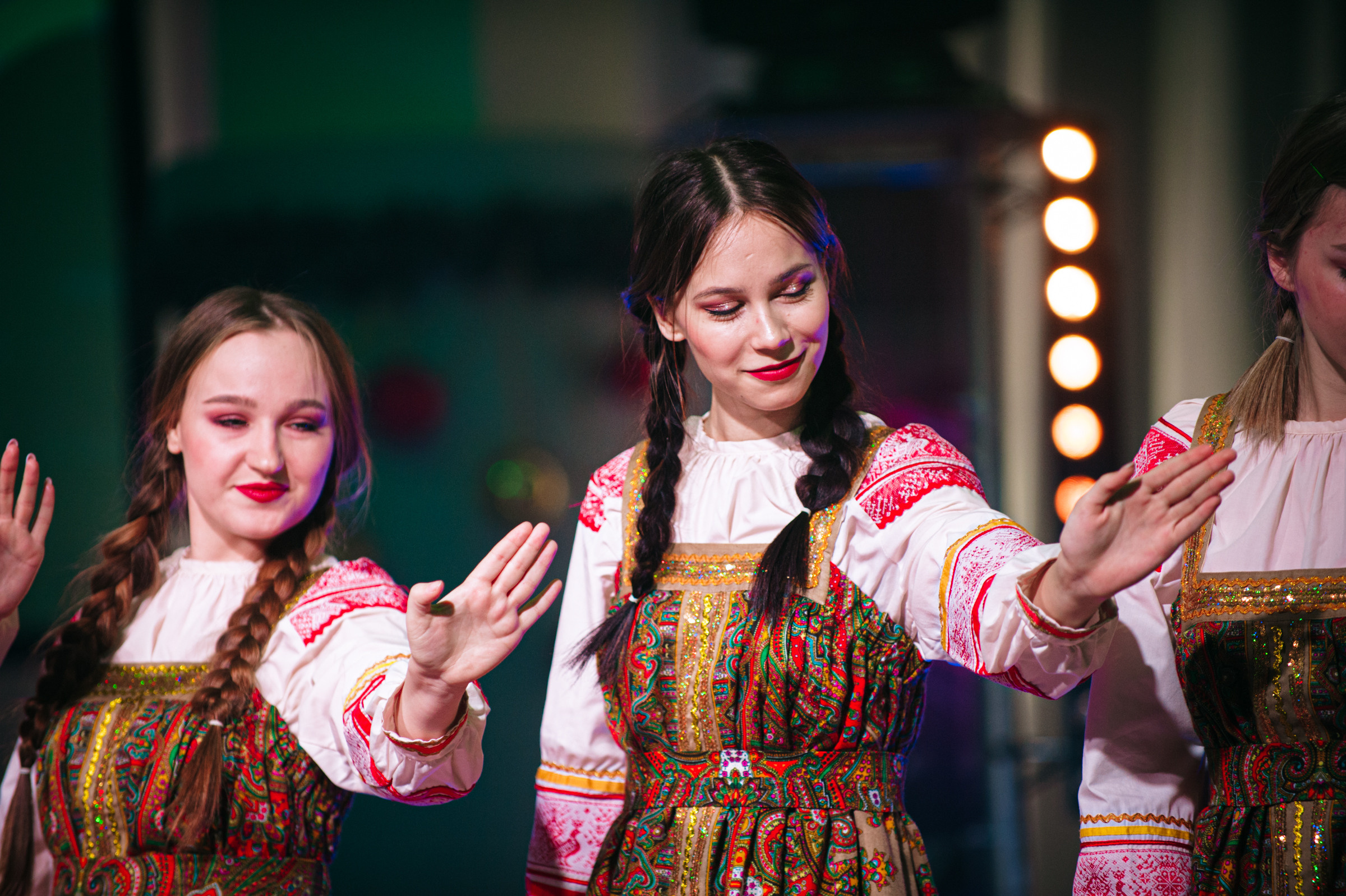 Универвидение. Фотограф в Новосибирске Полина Колмачевская