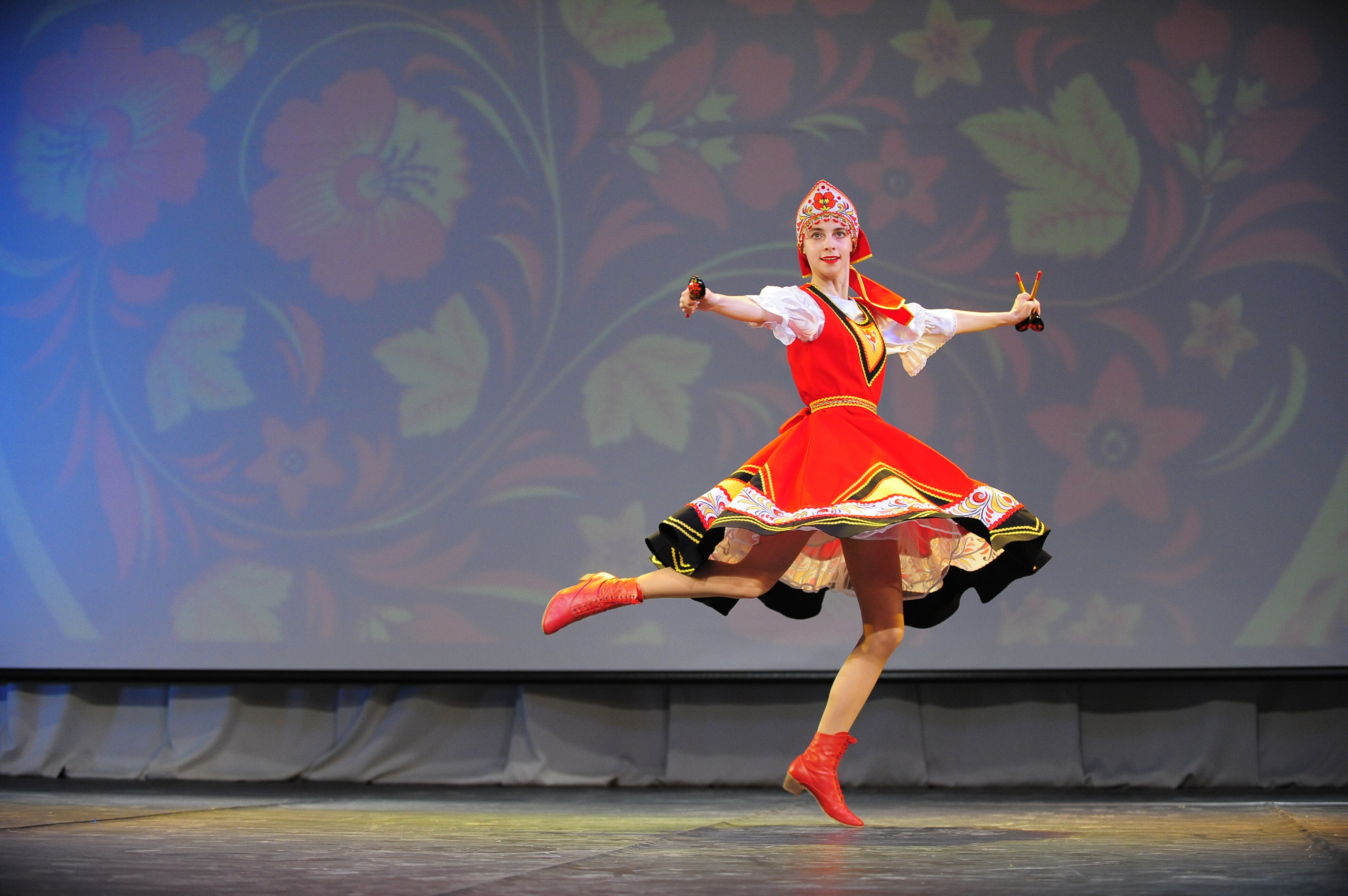 Студвесна. Танцевальное направление. Фотограф в Новосибирске Полина Колмачевская