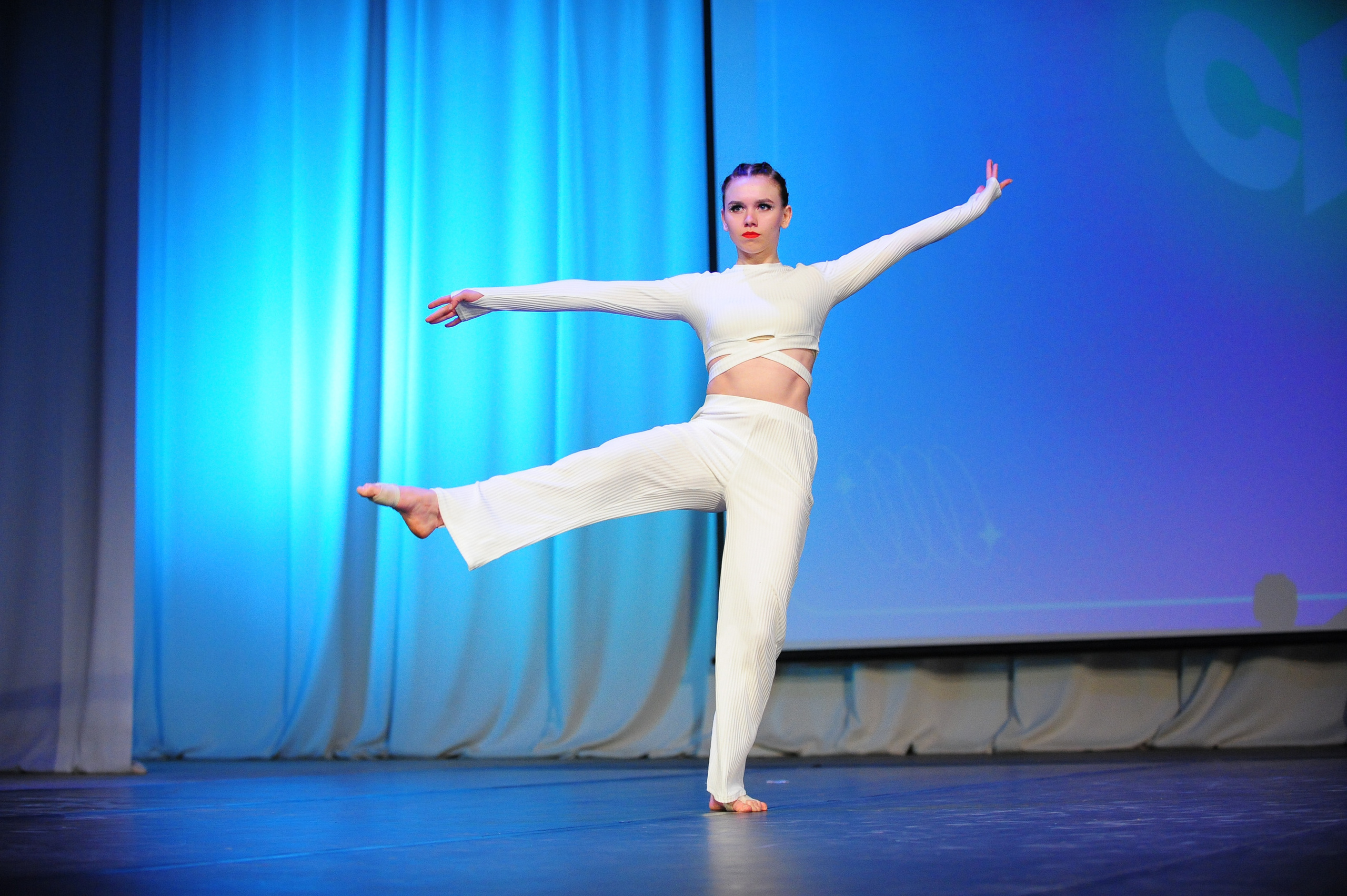 Студвесна. Танцевальное направление. Фотограф в Новосибирске Полина Колмачевская