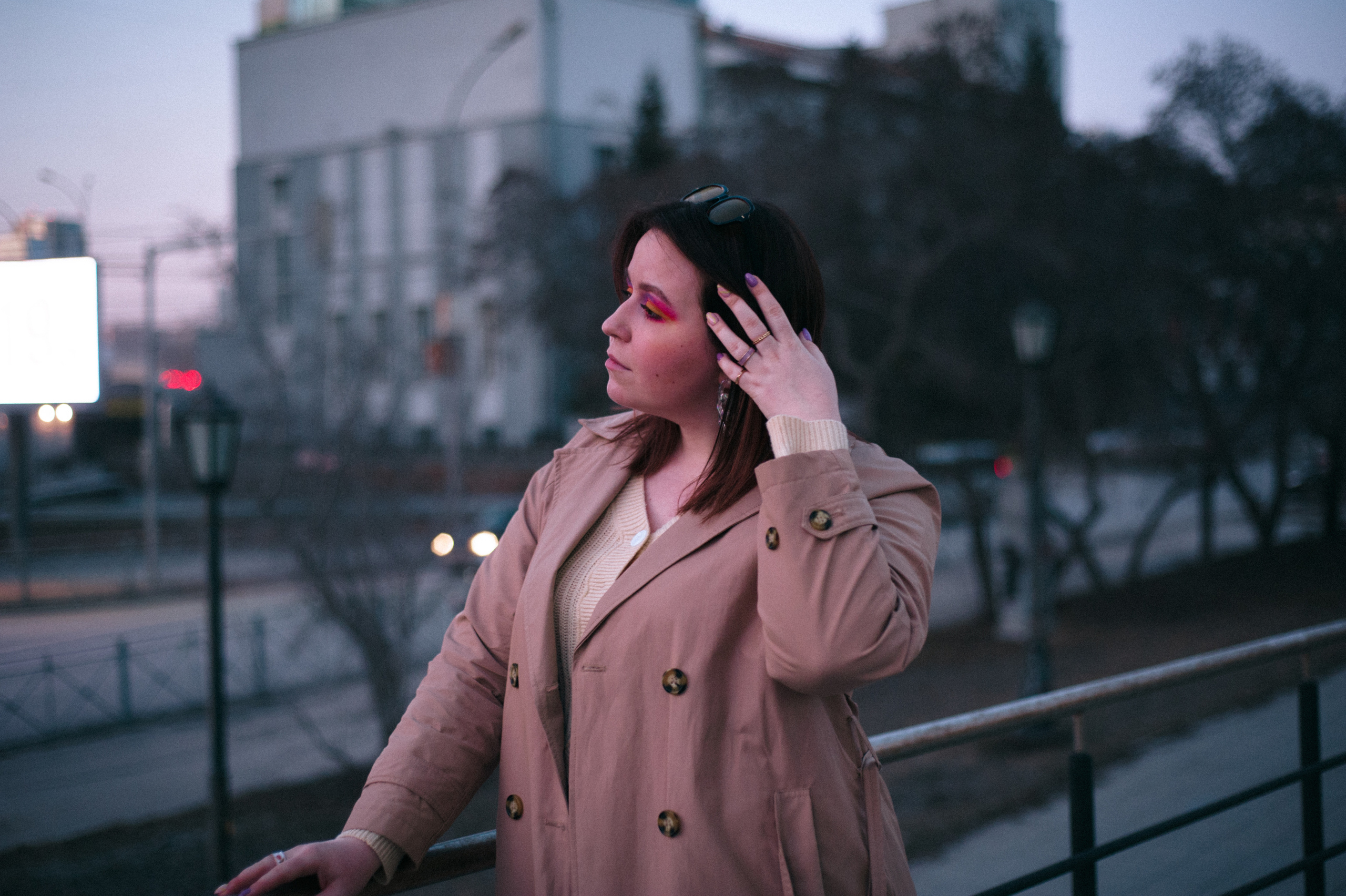 Настя, вечерняя прогулочная съёмка. Фотограф в Новосибирске Полина Колмачевская