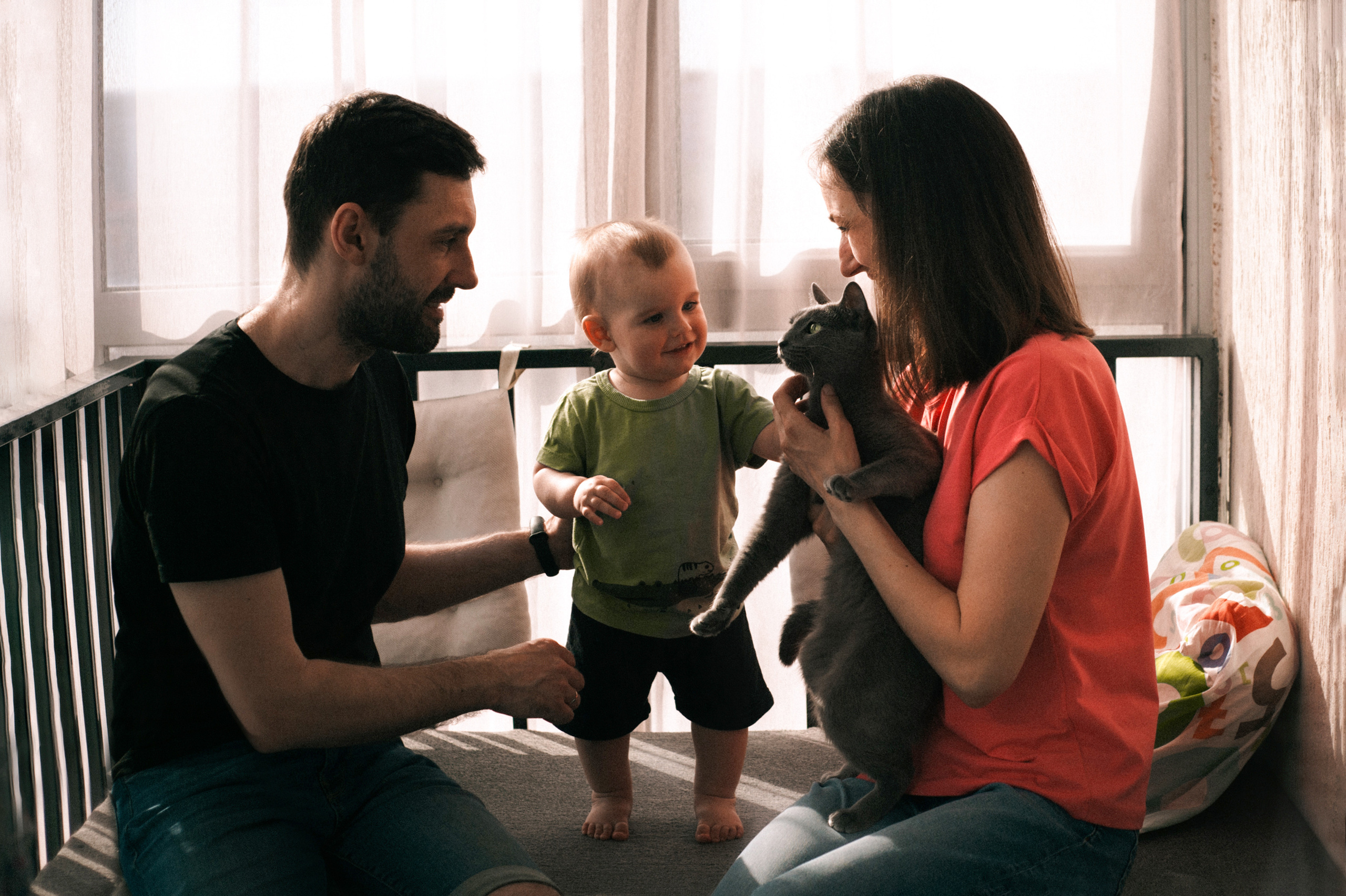Семейная съёмка дома. Фотограф в Новосибирске Полина Колмачевская