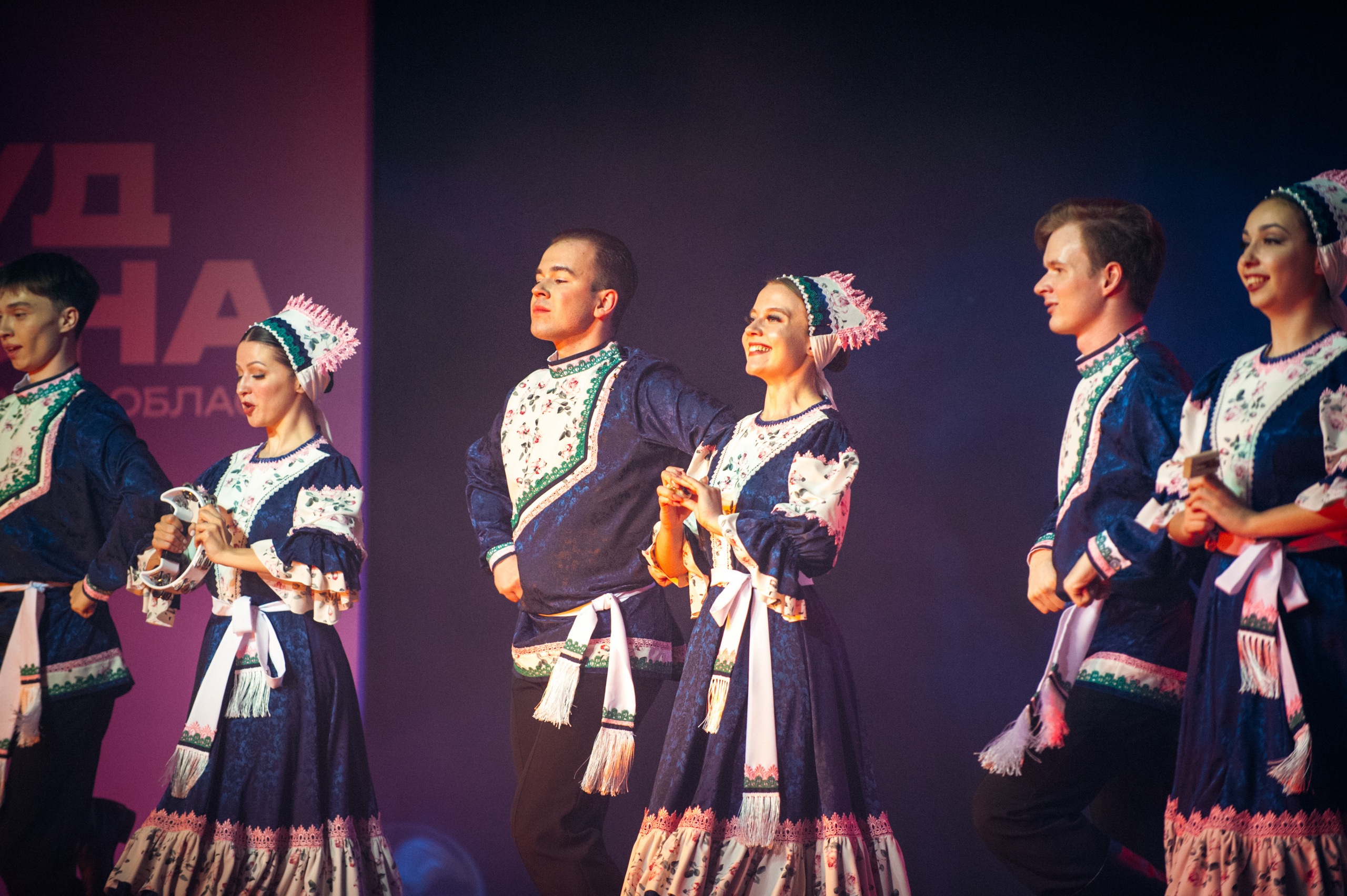 Гала-концерт студвесны. Фотограф в Новосибирске Полина Колмачевская