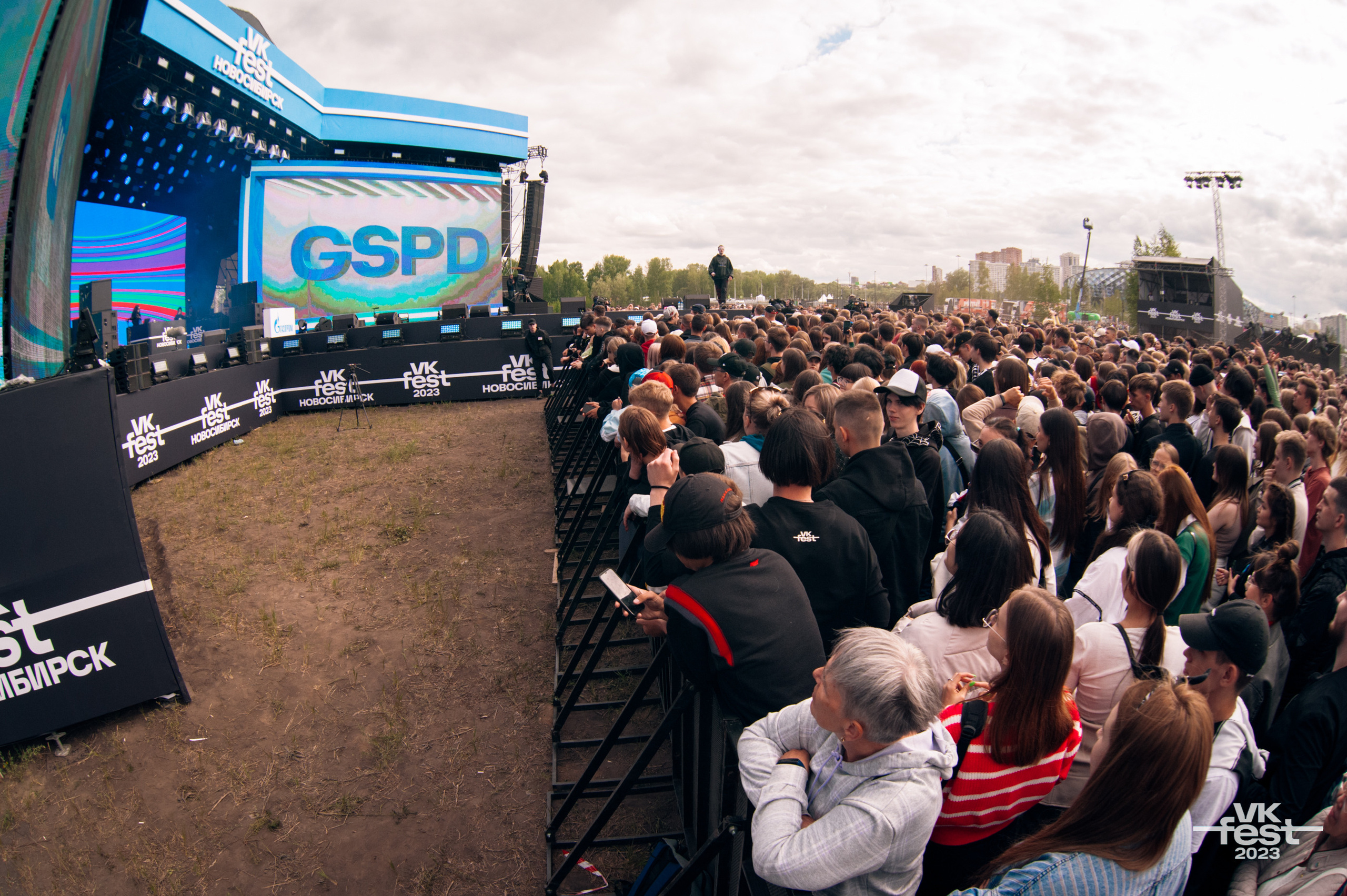 ВК fest. Фотограф в Новосибирске Полина Колмачевская