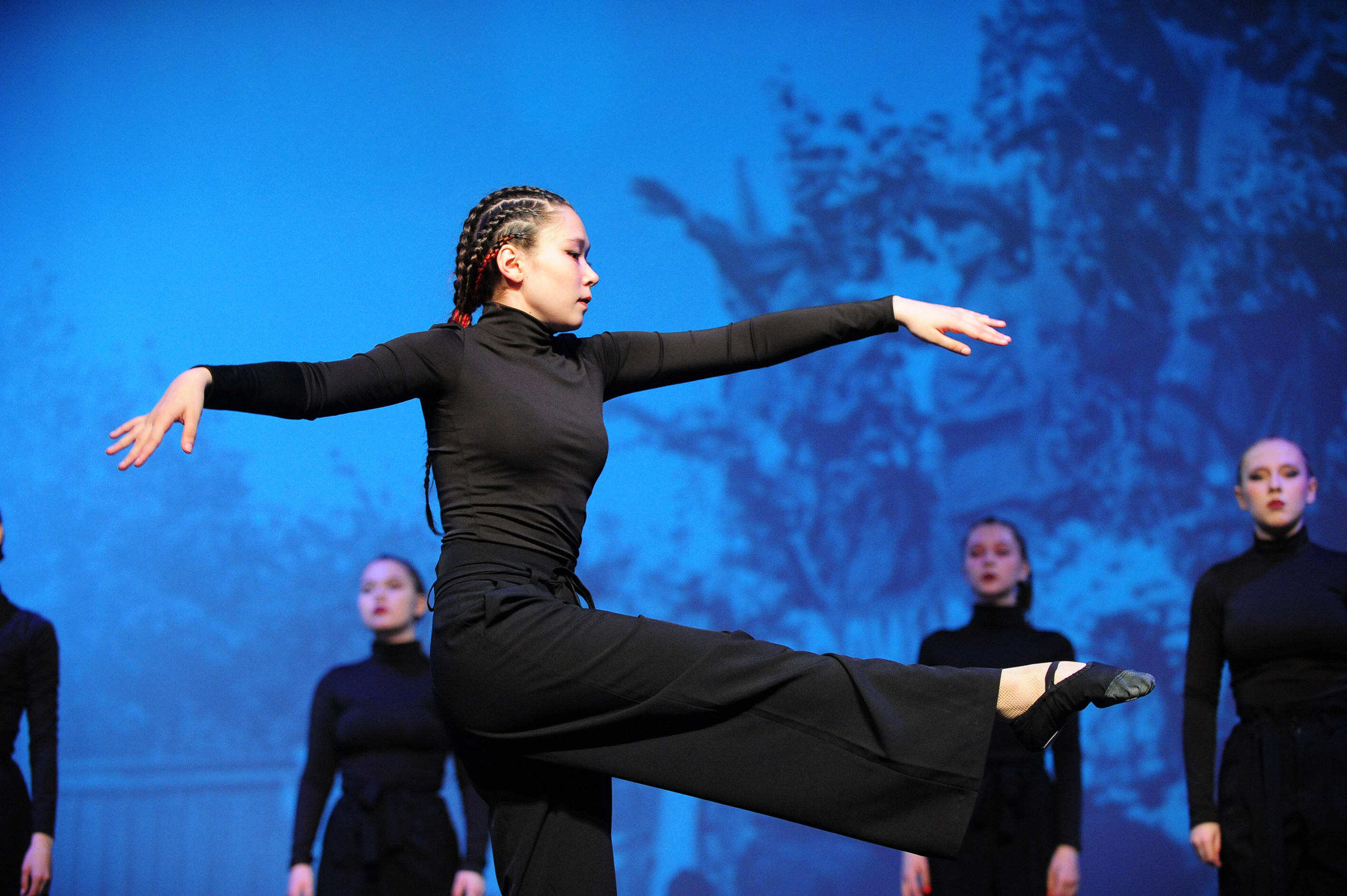Студвесна. Танцевальное направление. Фотограф в Новосибирске Полина Колмачевская