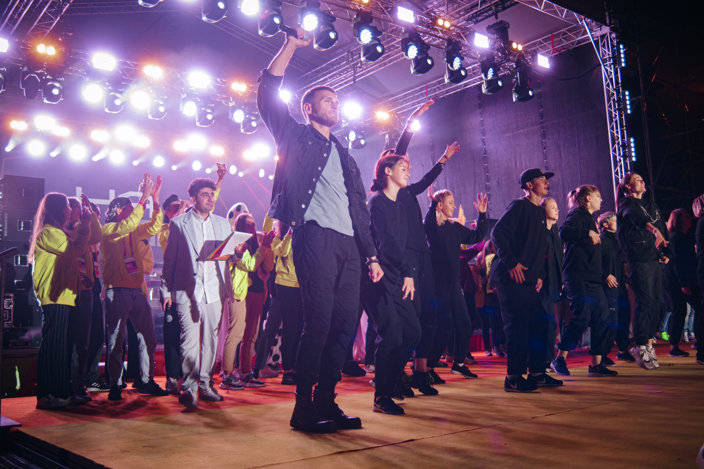 Закрытие фестиваля работающей молодежи в Ставрополе. Фотограф в Новосибирске Полина Колмачевская