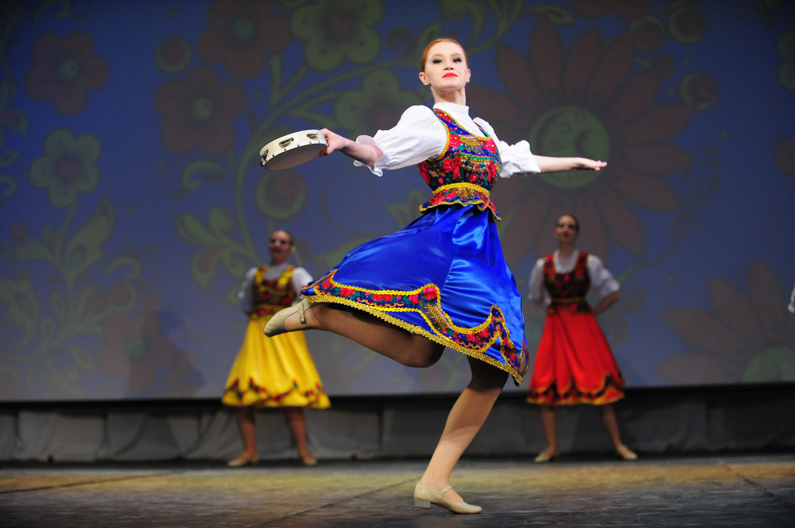 Студвесна. Танцевальное направление. Фотограф в Новосибирске Полина Колмачевская