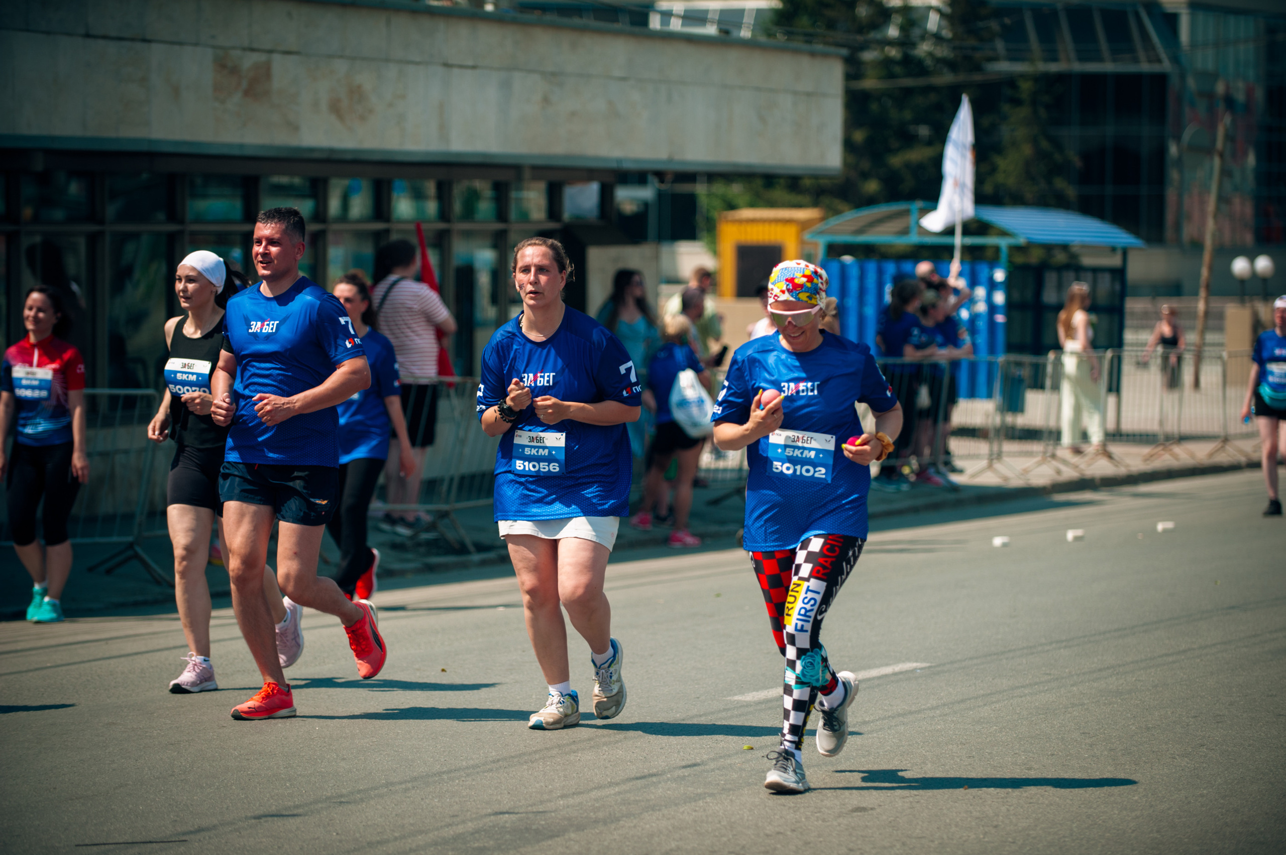 ЗаБег (съёмка волонтёров). Фотограф в Новосибирске Полина Колмачевская