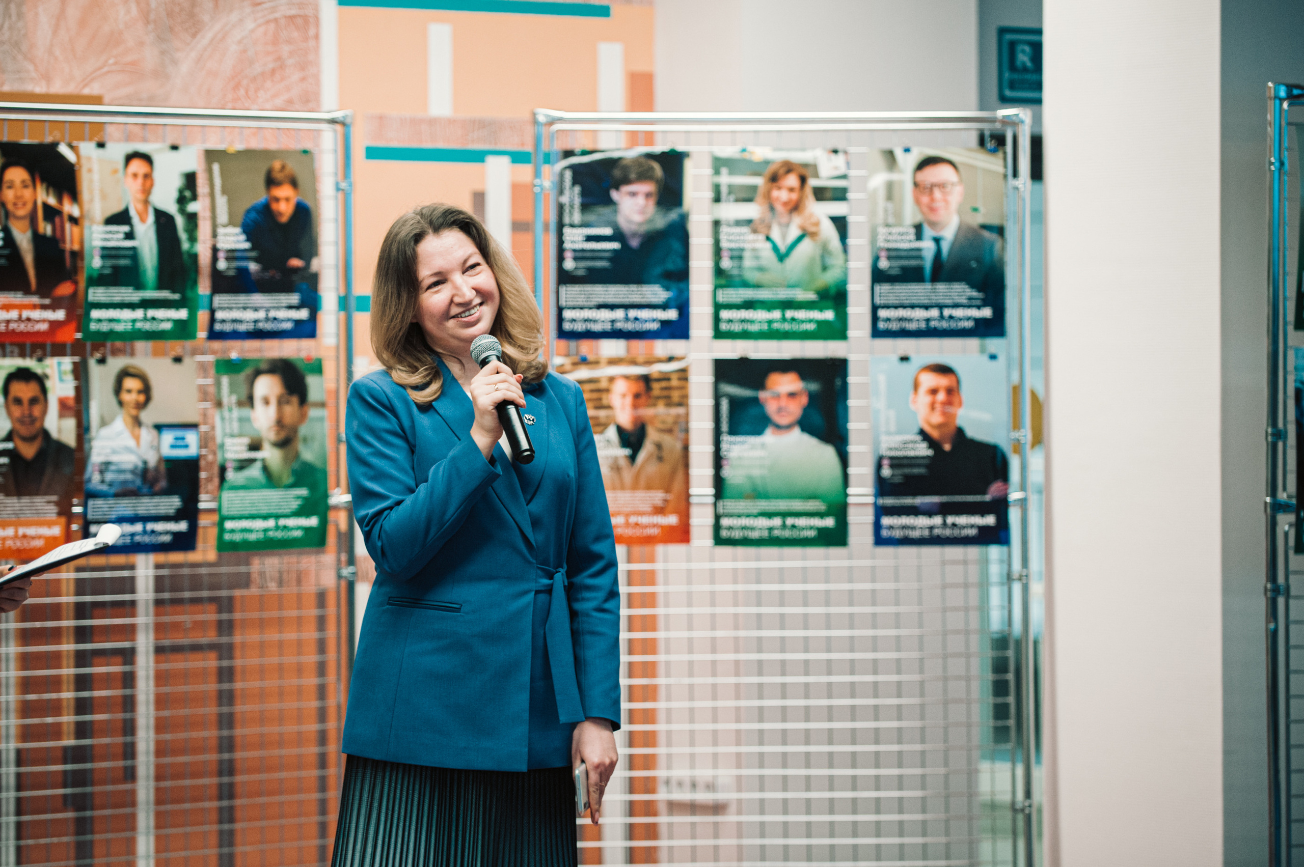 Открытие фотовыставки «Молодые ученые — будущее России». Фотограф в Новосибирске Полина Колмачевская