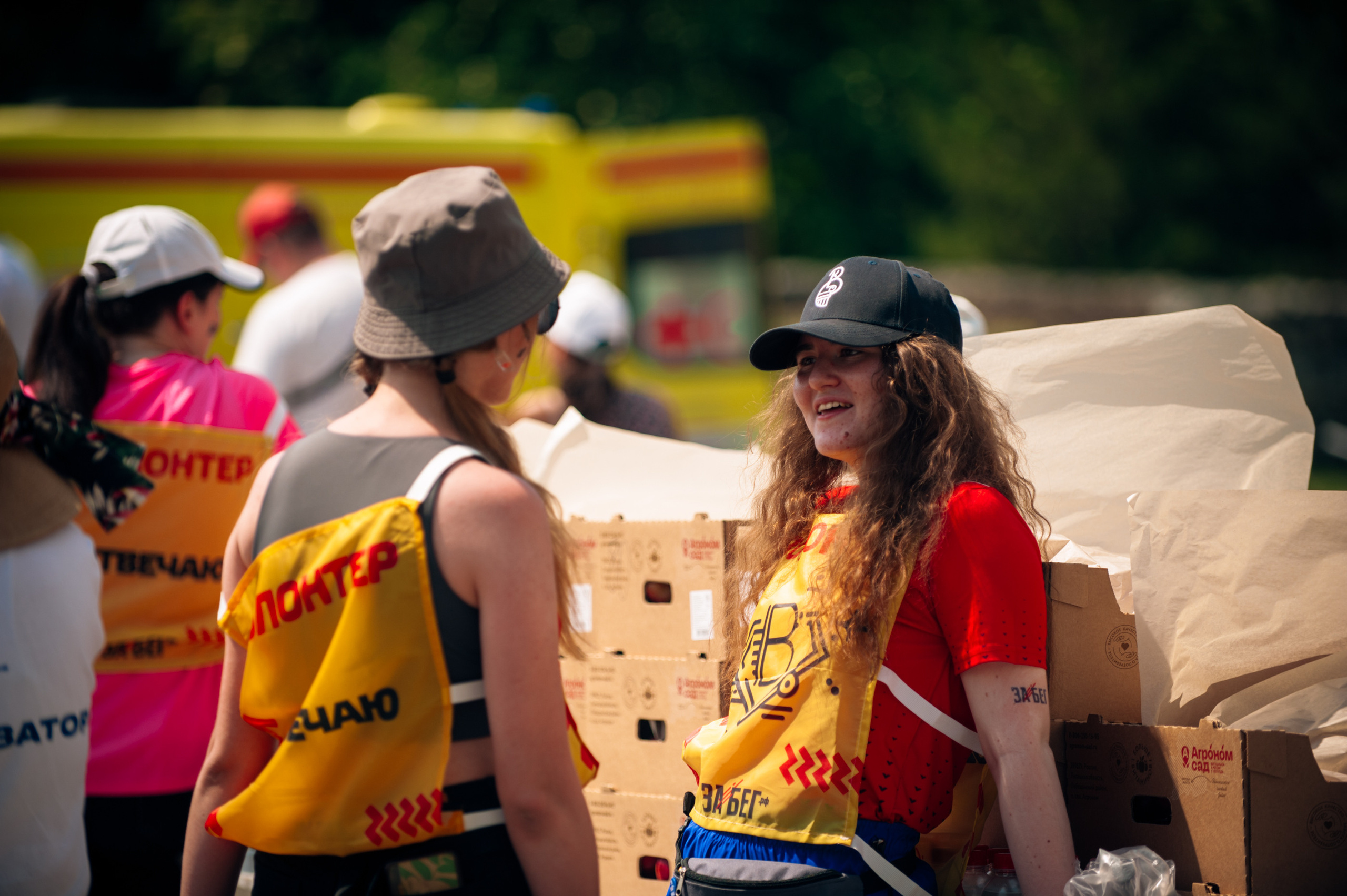 ЗаБег (съёмка волонтёров). Фотограф в Новосибирске Полина Колмачевская