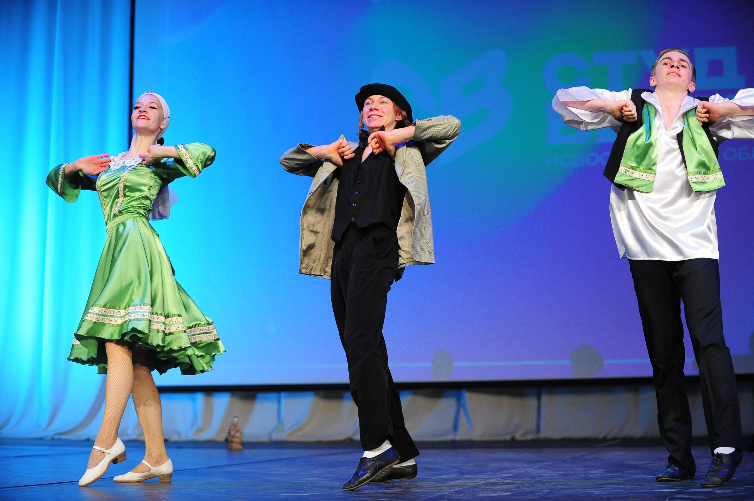 Студвесна. Танцевальное направление. Фотограф в Новосибирске Полина Колмачевская