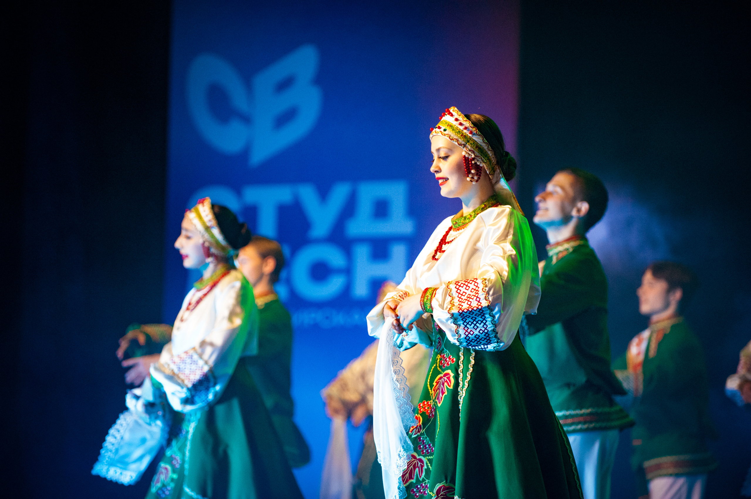 Гала-концерт студвесны. Фотограф в Новосибирске Полина Колмачевская