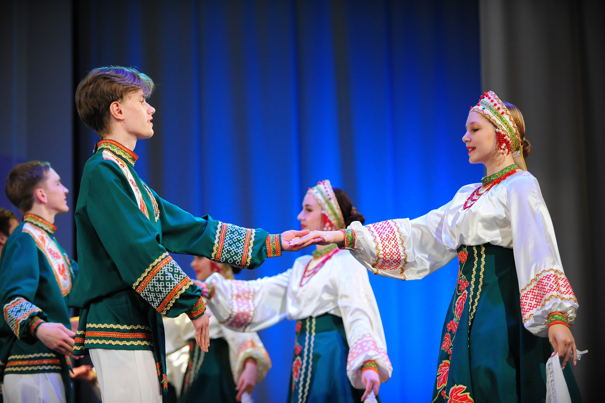 Студвесна. Танцевальное направление. Фотограф в Новосибирске Полина Колмачевская