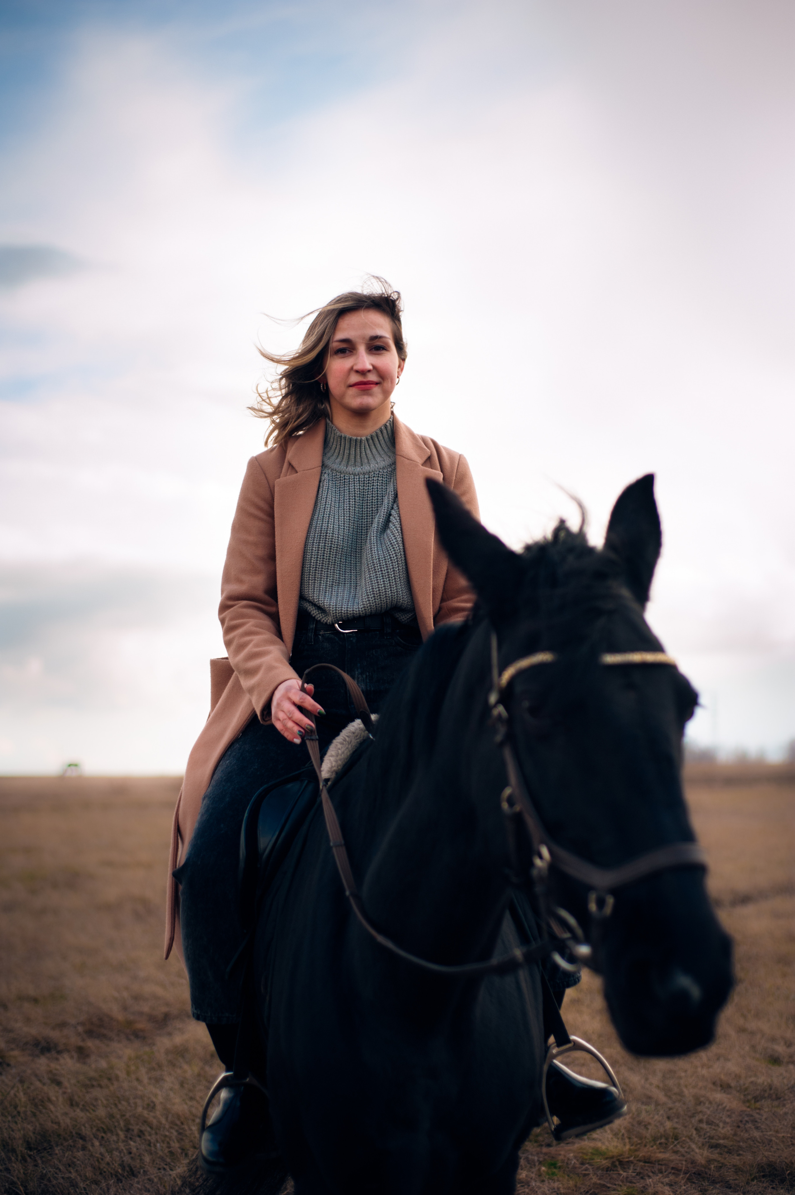 Алёна с лошадками. Фотограф в Новосибирске Полина Колмачевская