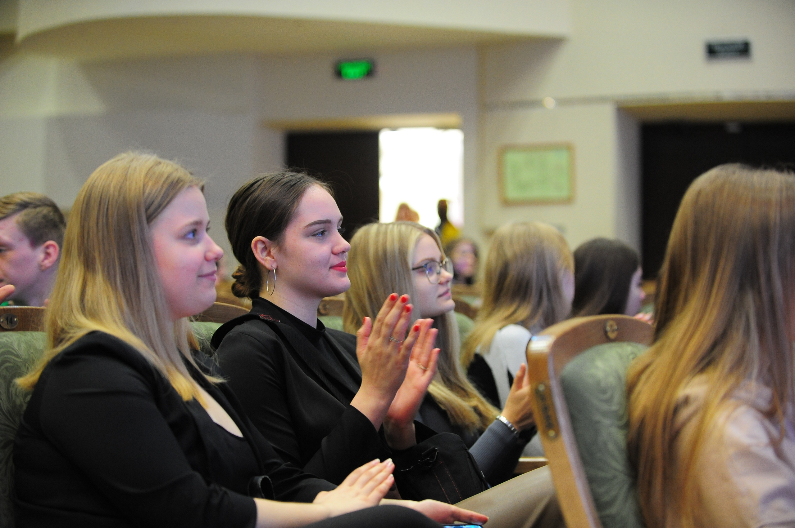 Студвесна. Танцевальное направление. Фотограф в Новосибирске Полина Колмачевская