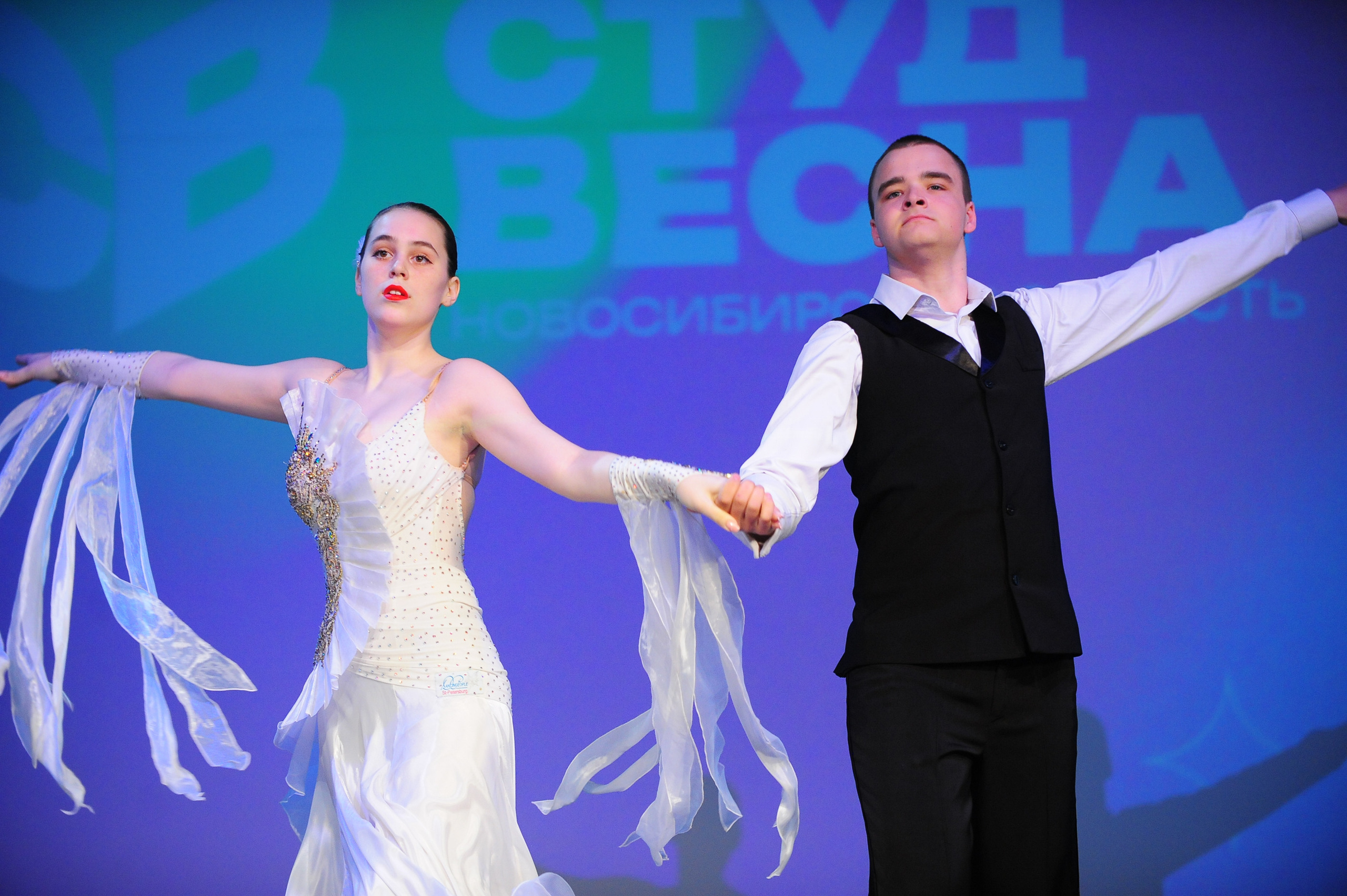 Студвесна. Танцевальное направление. Фотограф в Новосибирске Полина Колмачевская