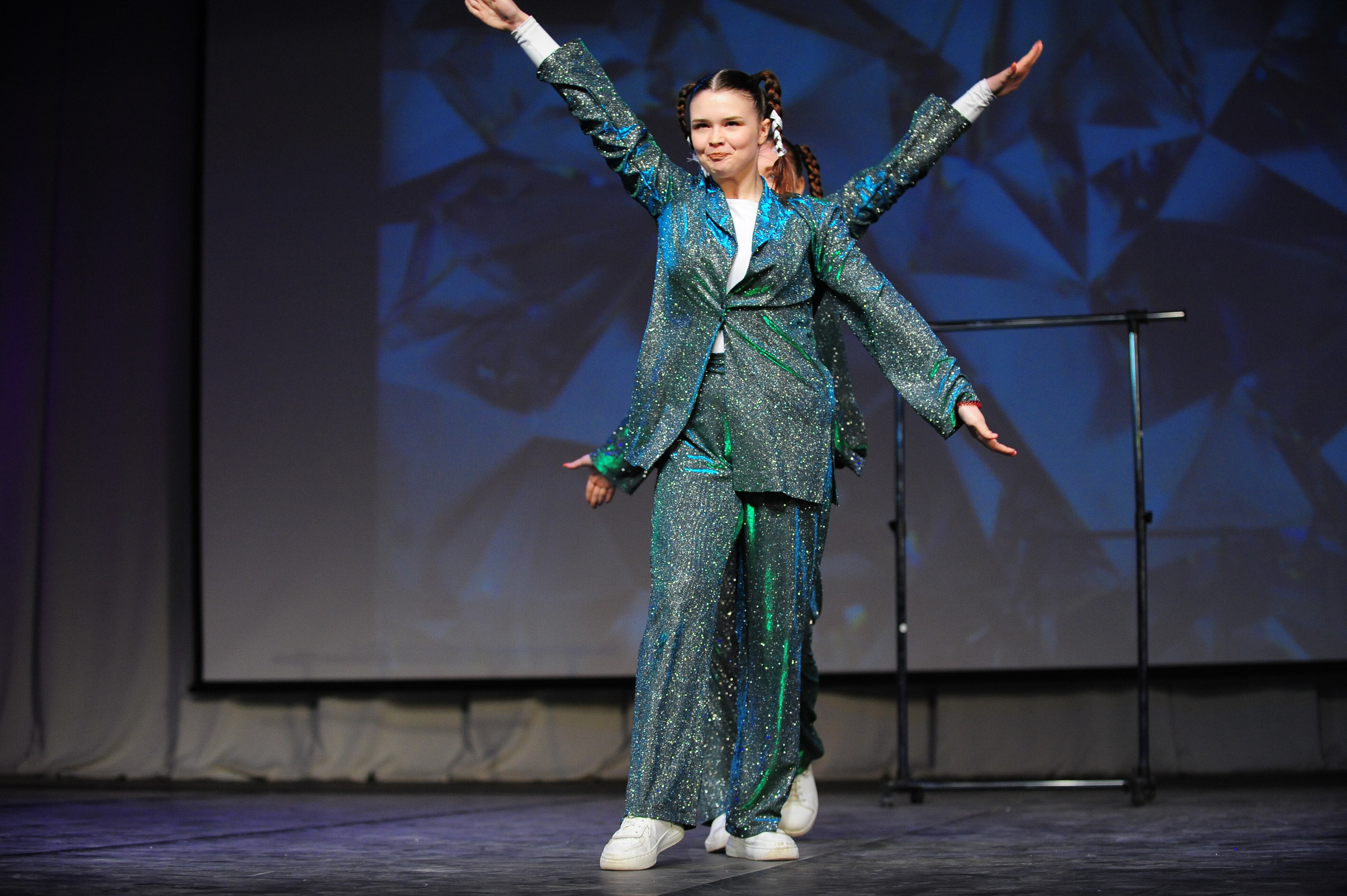 Студвесна. Танцевальное направление. Фотограф в Новосибирске Полина Колмачевская