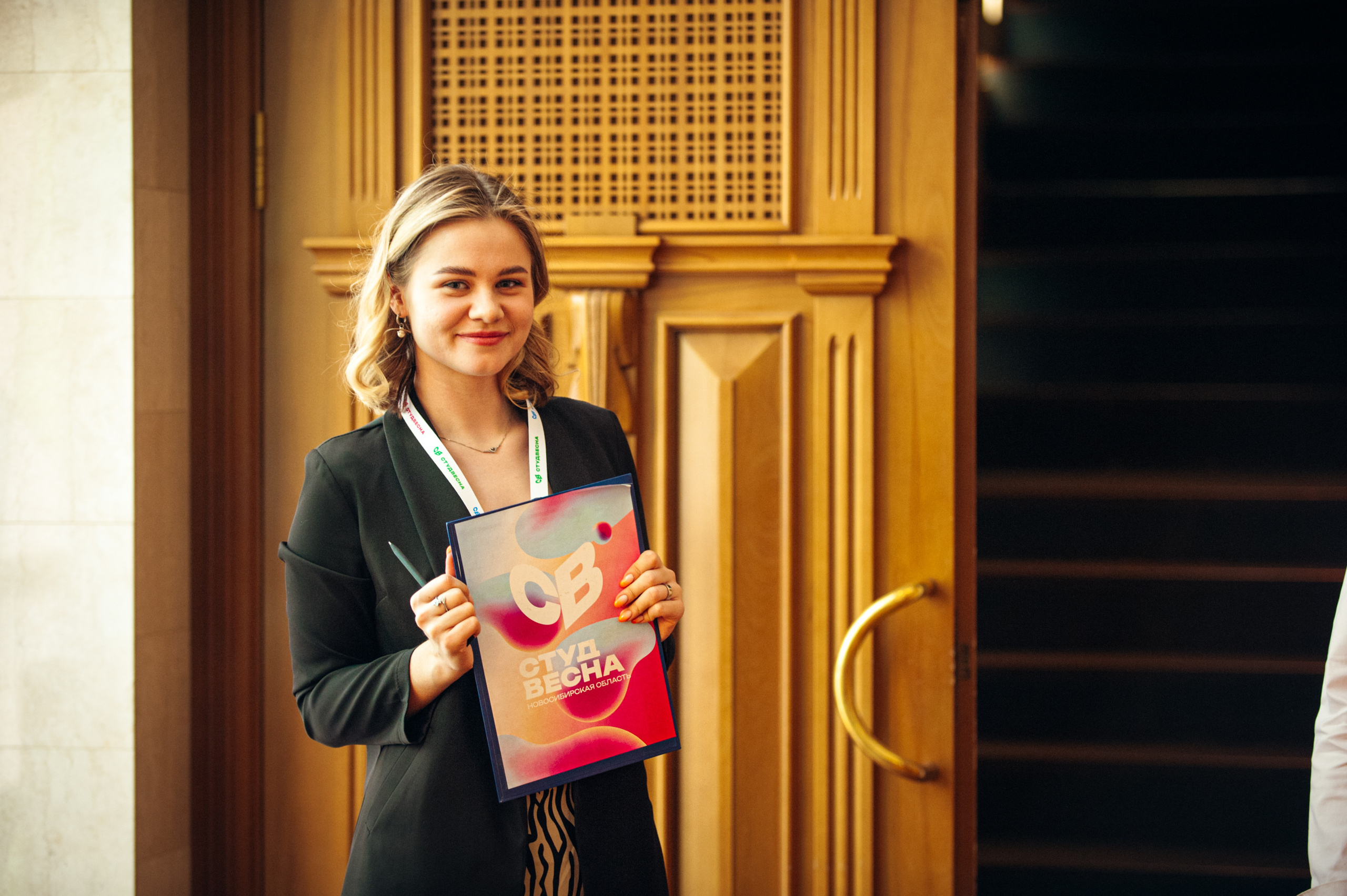 Гала-концерт студвесны. Фотограф в Новосибирске Полина Колмачевская