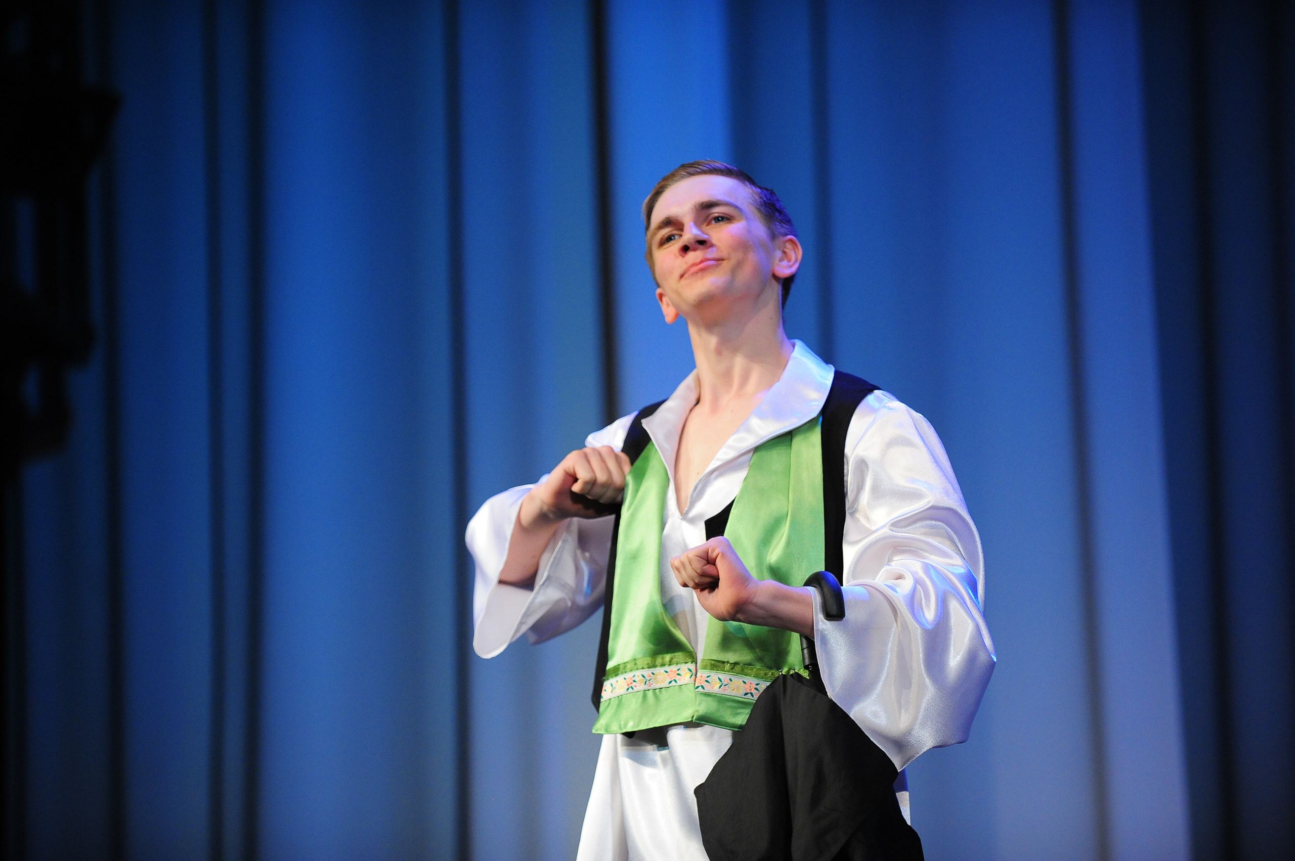 Студвесна. Танцевальное направление. Фотограф в Новосибирске Полина Колмачевская